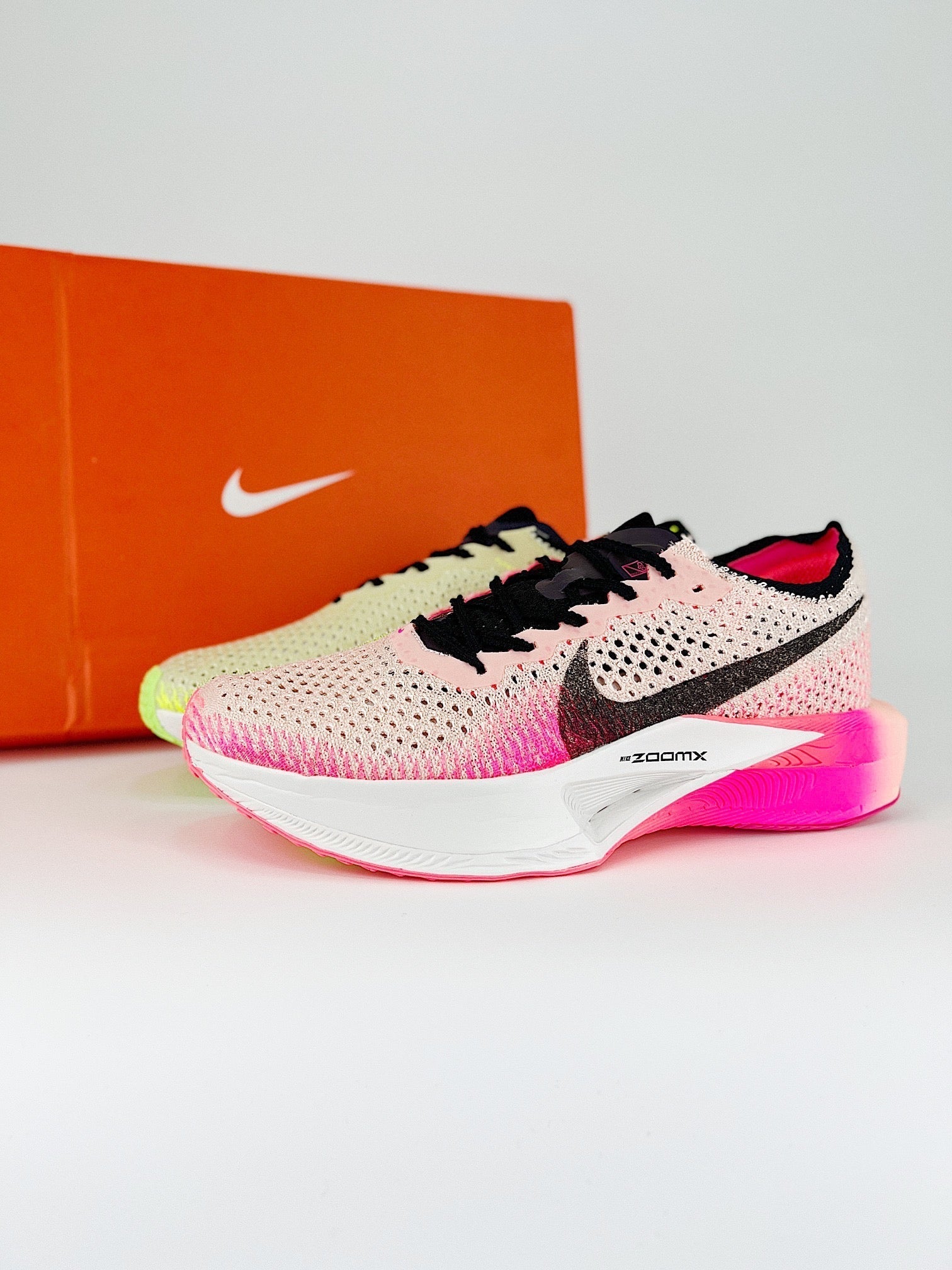 Nike Air Zoom X Vaporfly 3 - Rosa/Amarelo