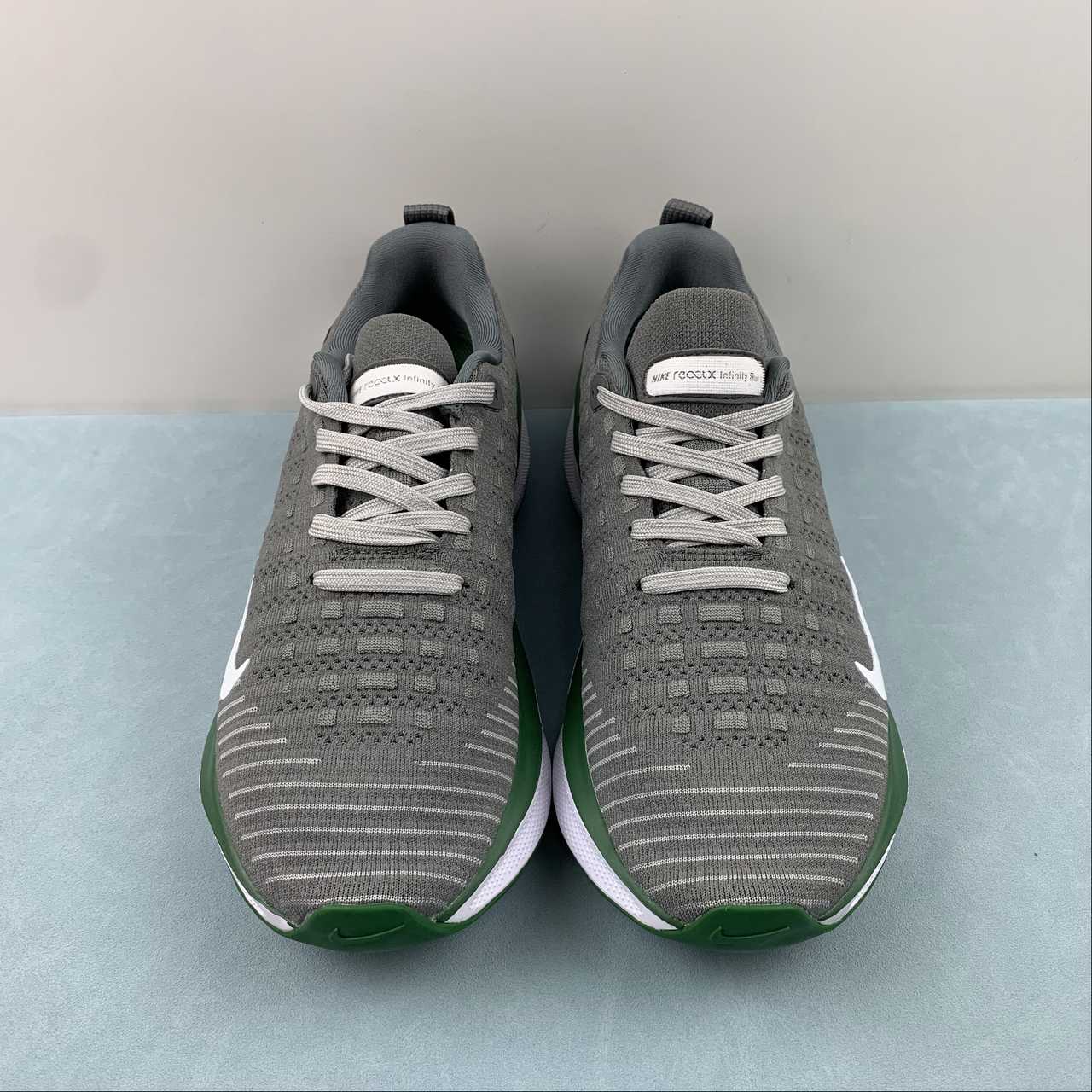 Nike Infinity Run 4 - Cinza/Branco