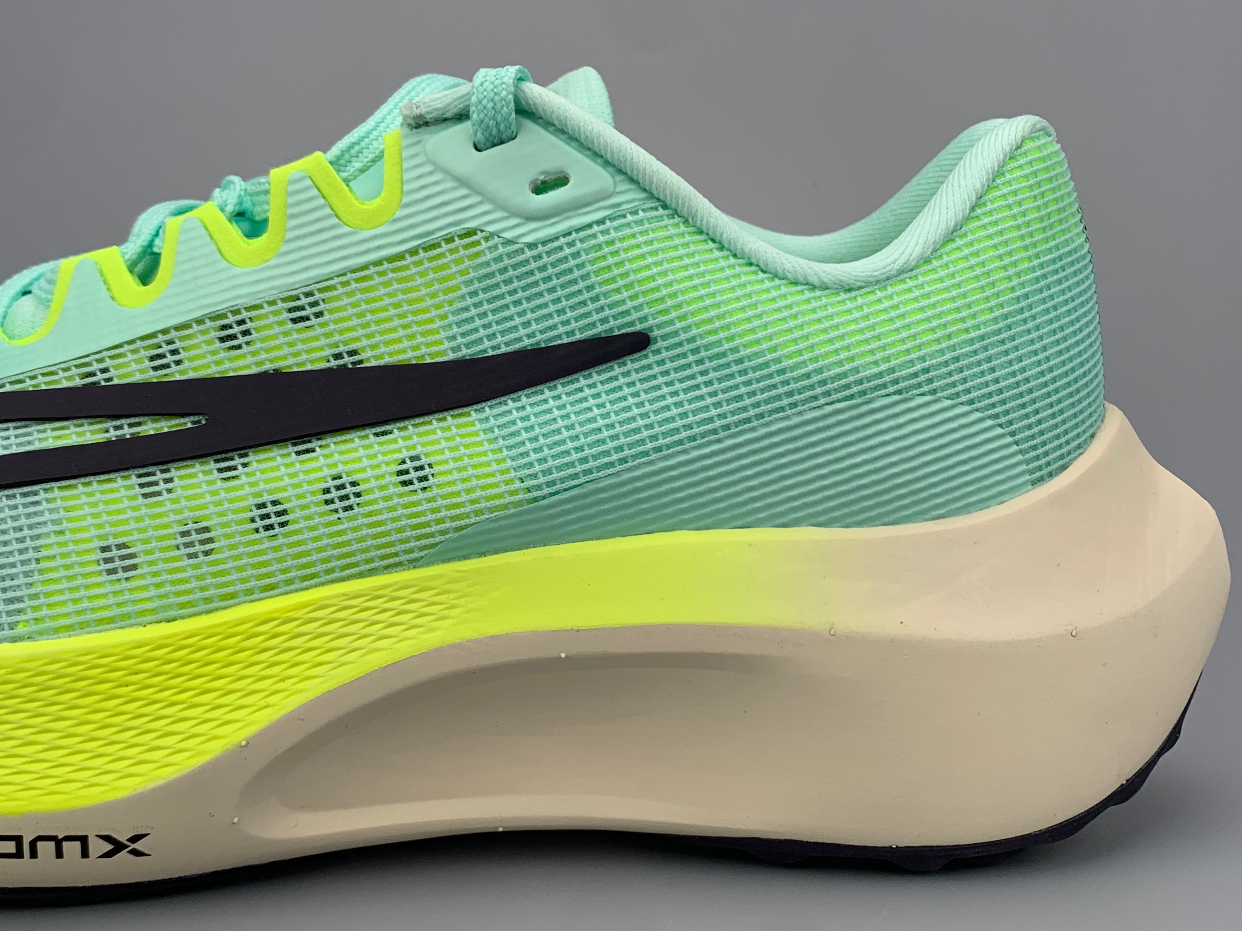 Nike Air ZoomX Fly 5 'Mint Foam' Verde
