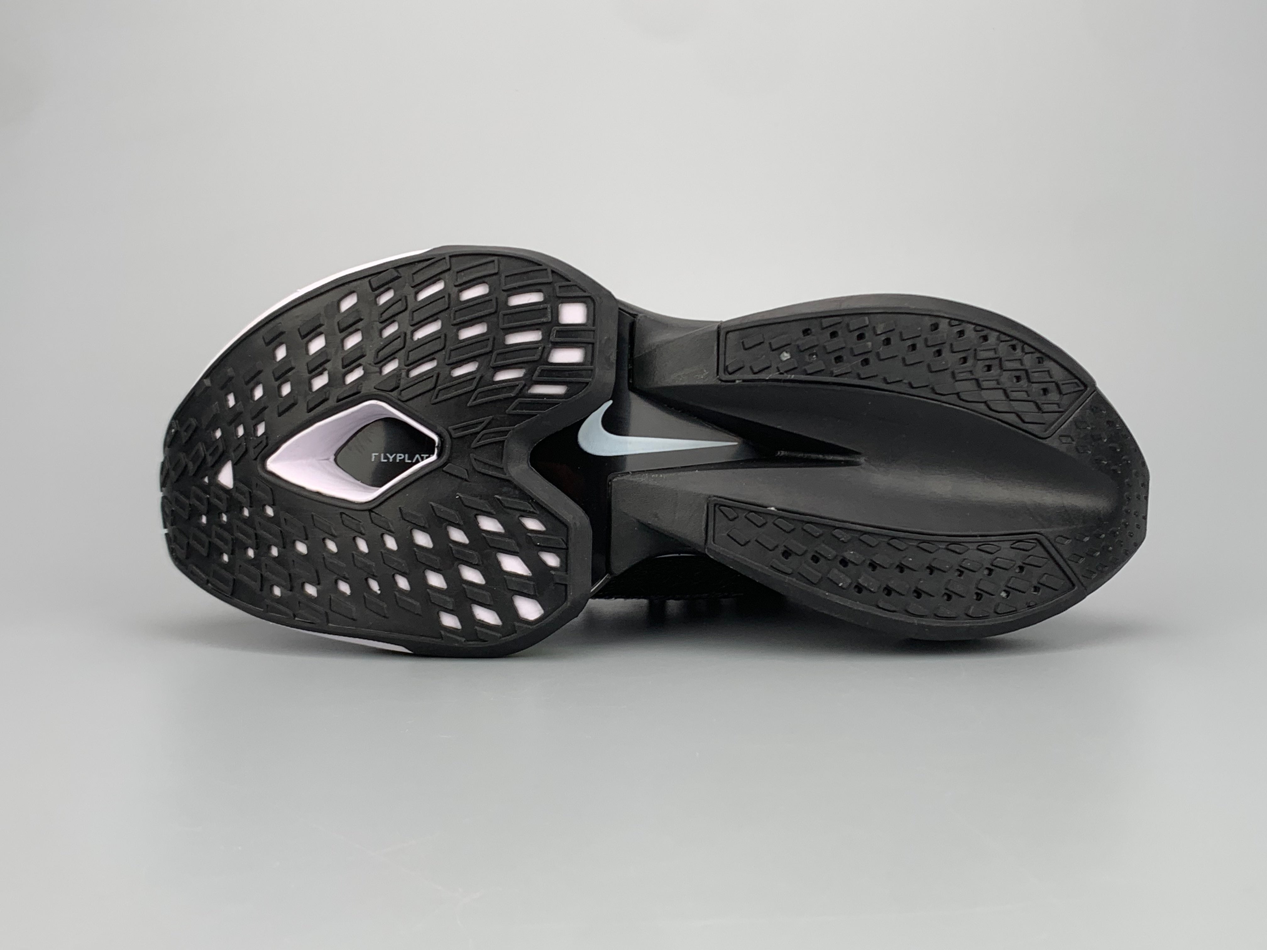 Nike Air ZoomX Alphafly Next 2 - Preto/Branco