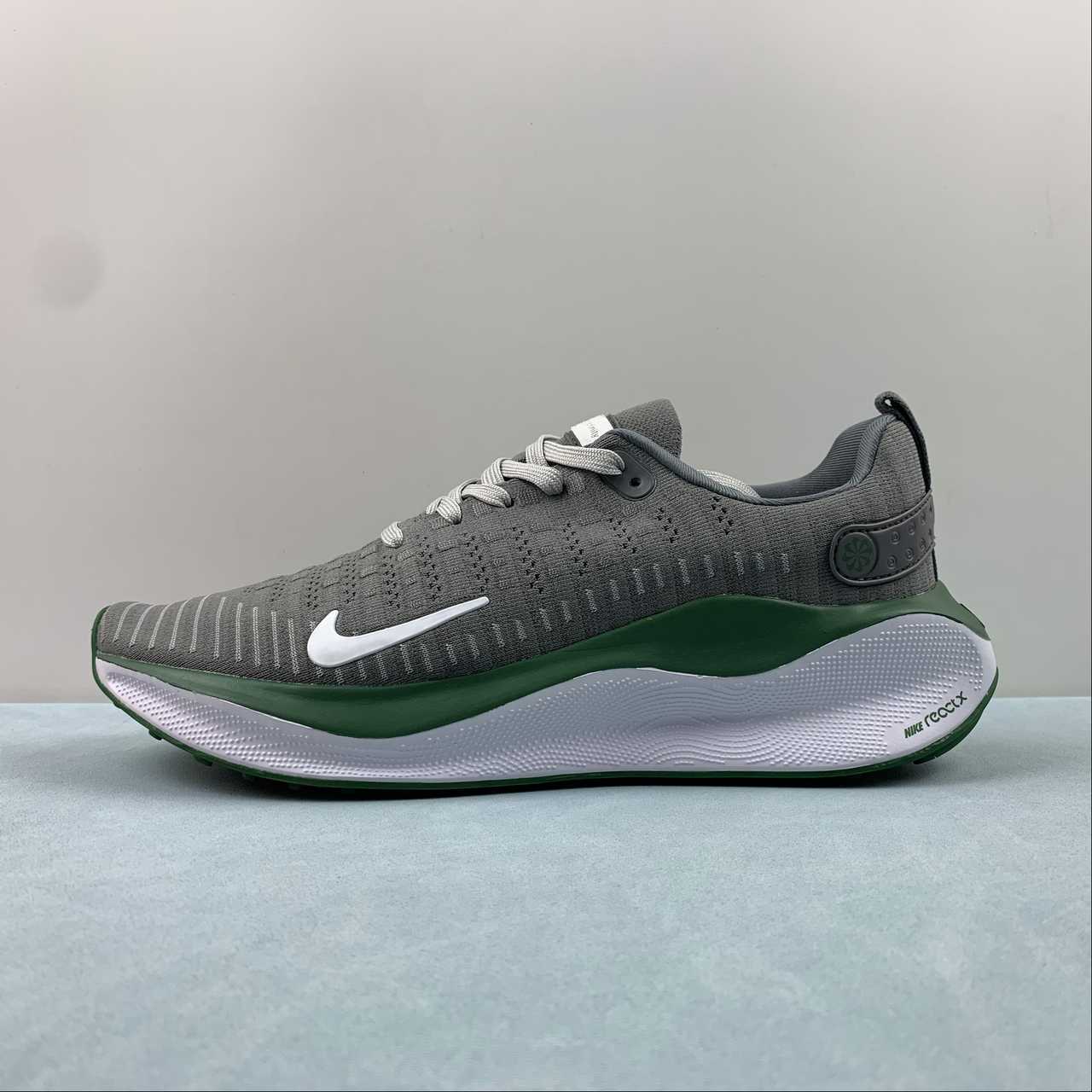 Nike Infinity Run 4 - Cinza/Branco