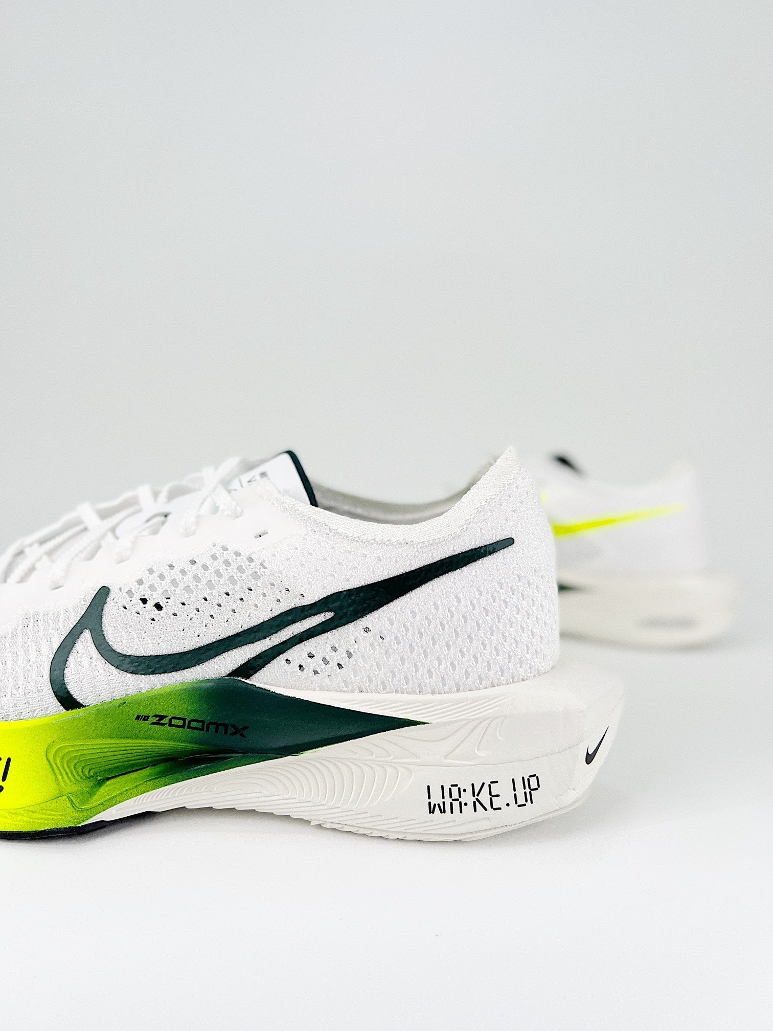 Nike Air Zoom X Vaporfly 3 - Branco/Amarelo/Verde
