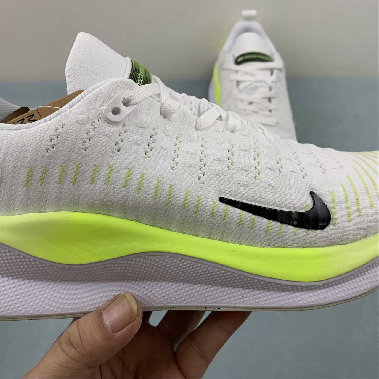 Nike Infinity Run 4 - Branco/Amarelo
