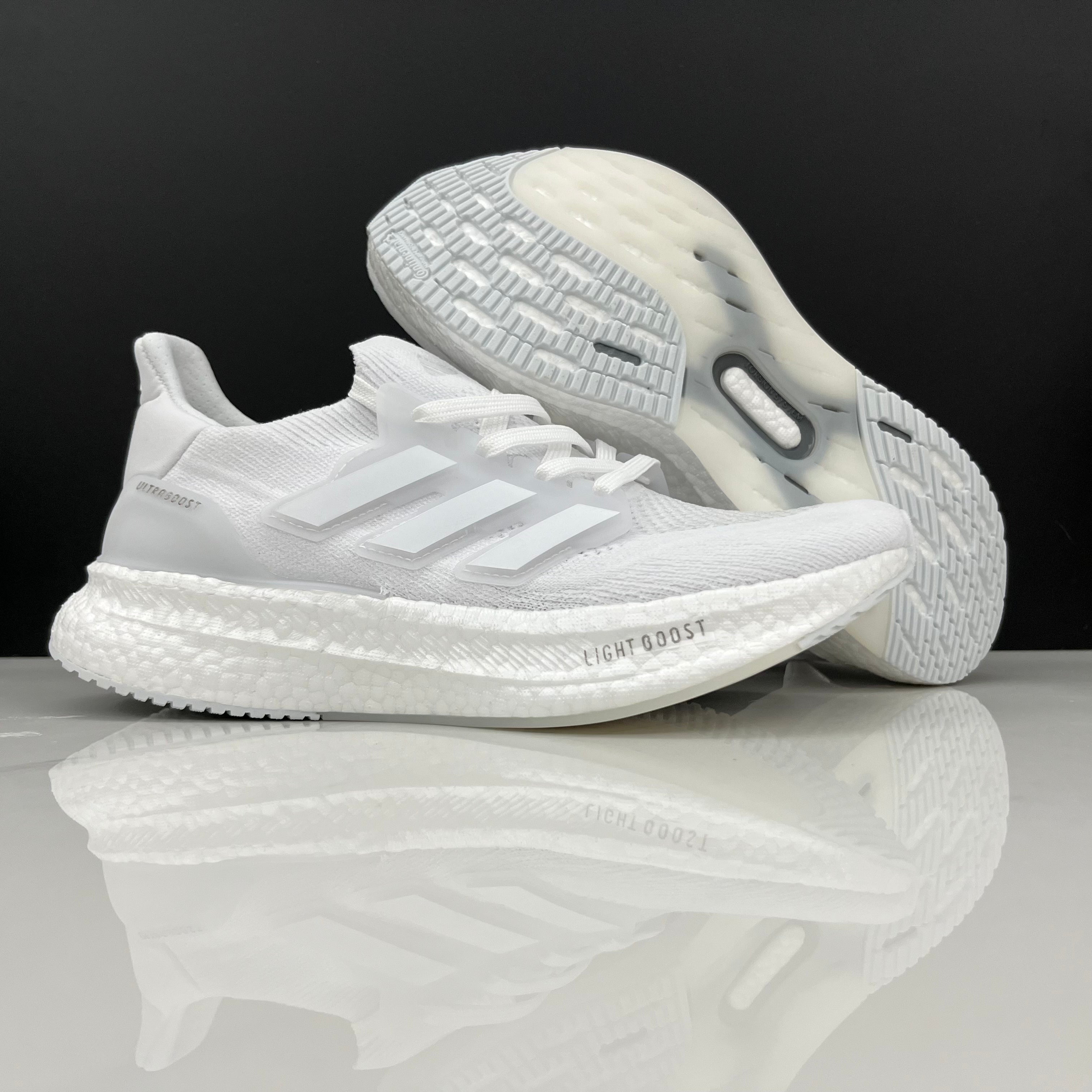 Adidas Ultraboost 5 - Branco