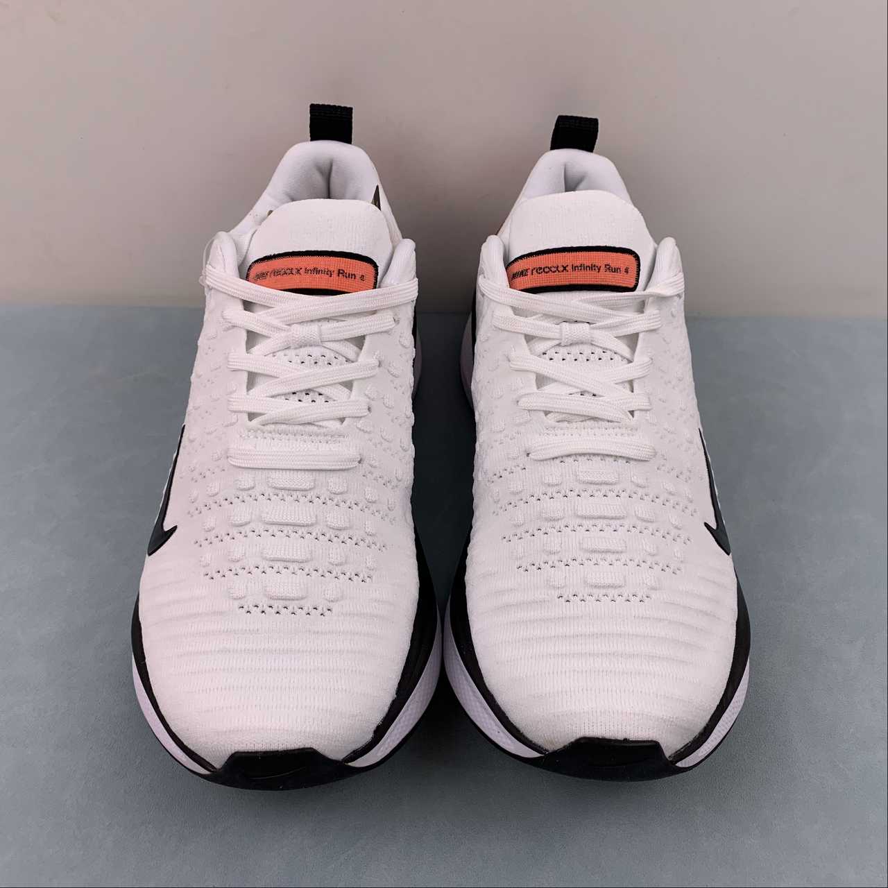 Nike Infinity Run 4 - Branco/Preto