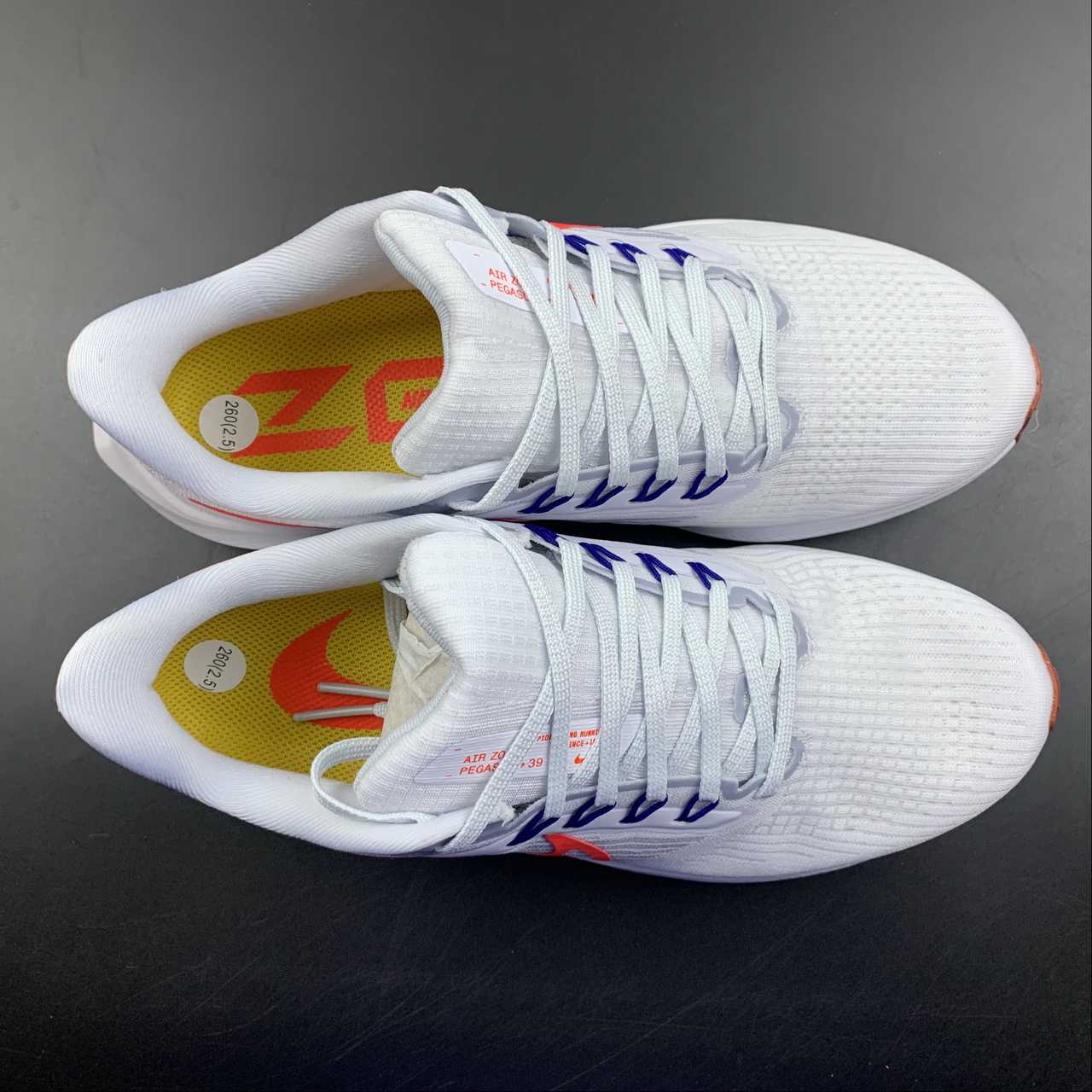 Nike Air Zoom Pegasus 39 - Branco/Laranja