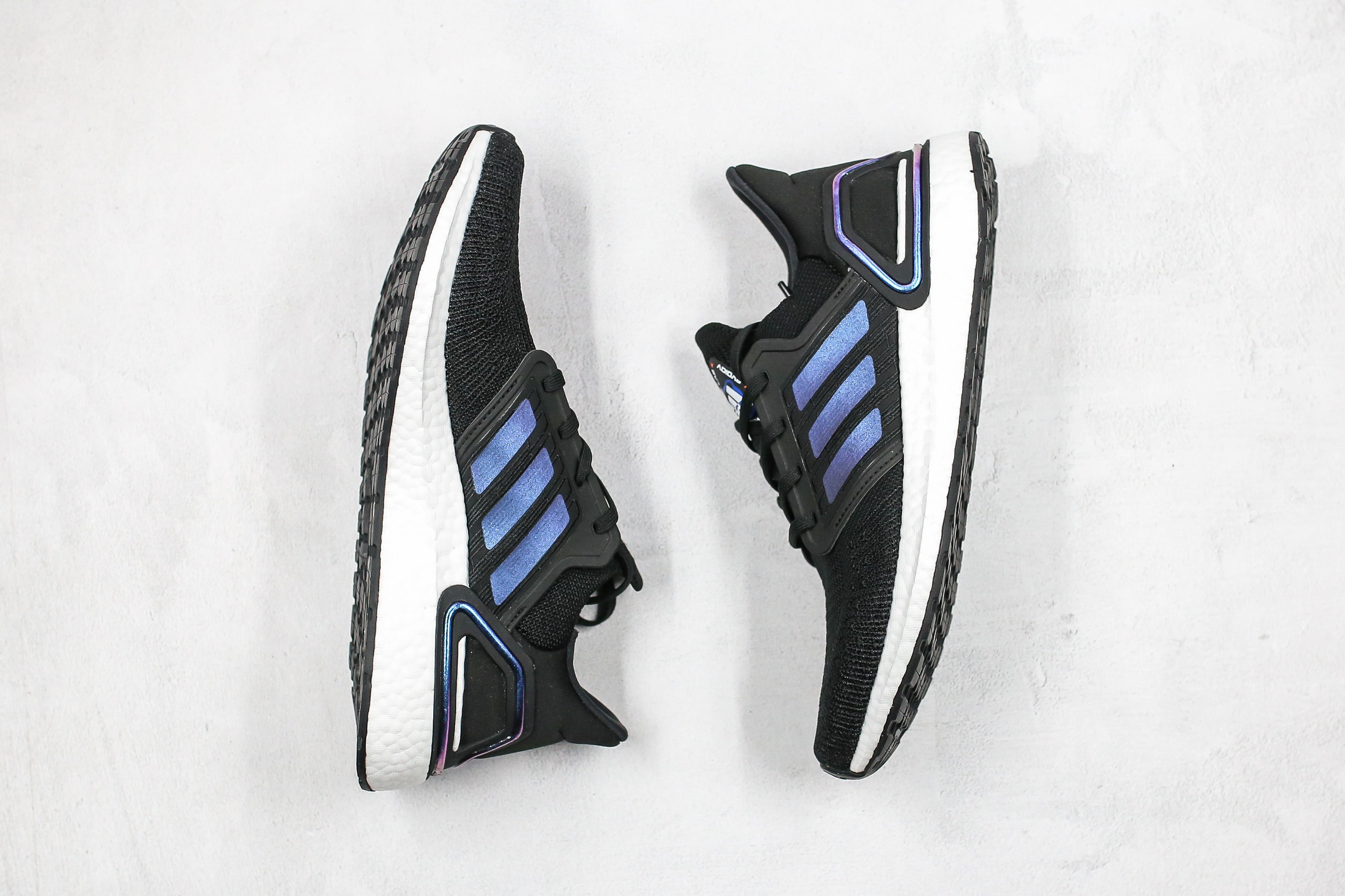 Adidas Ultraboost 20 - Preto/Roxo