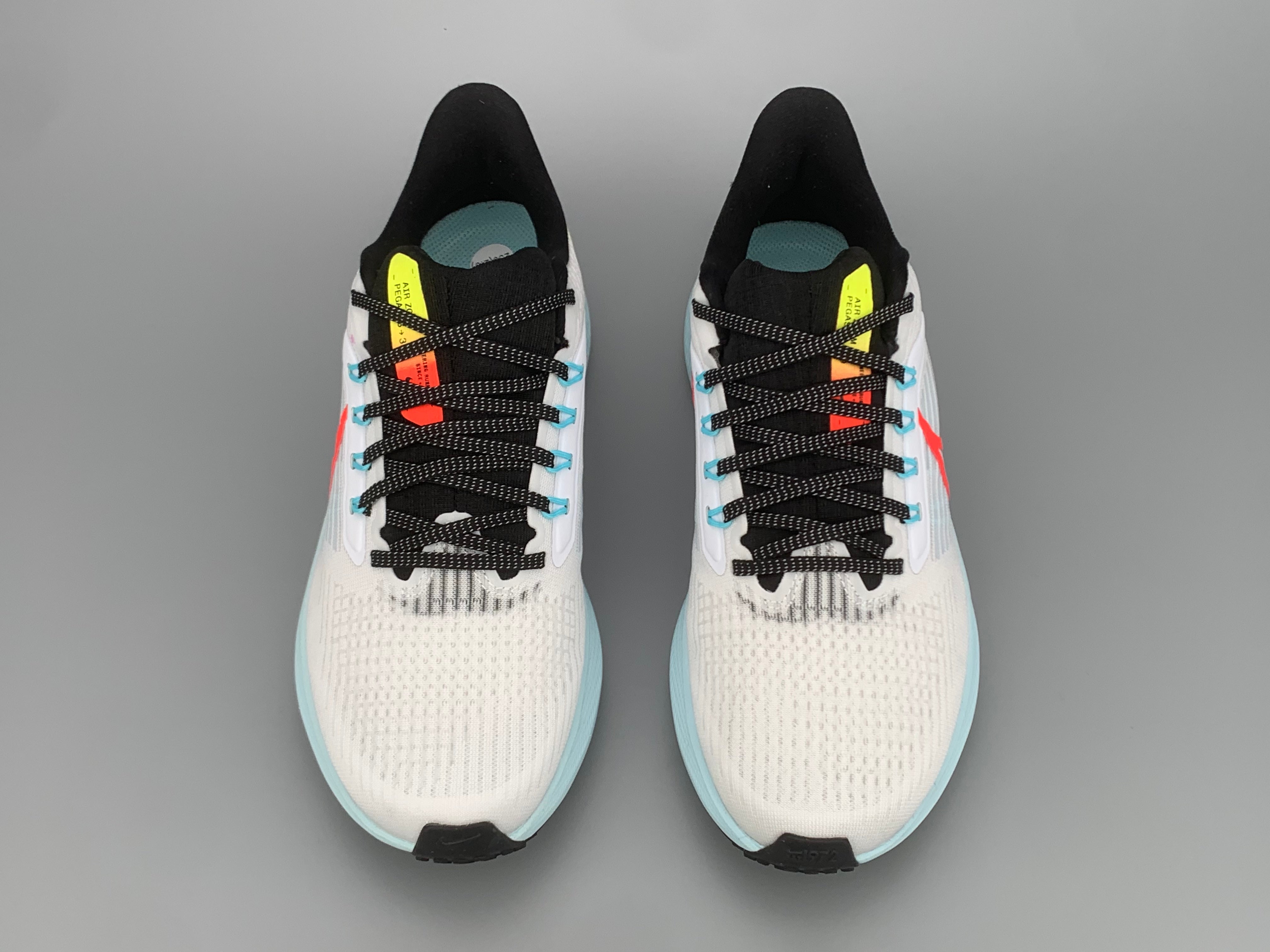Nike Air Zoom Pegasus 39 - Branco/Azul