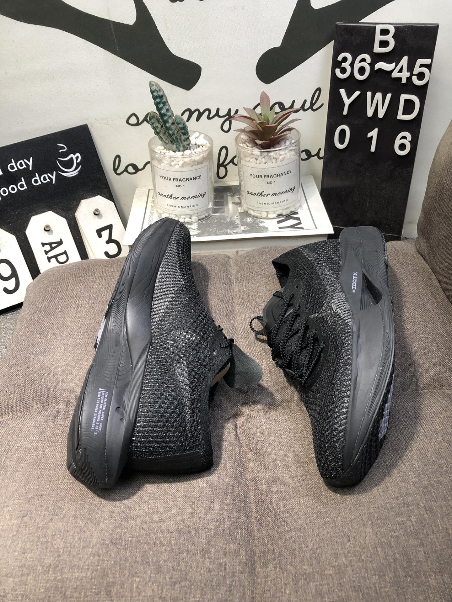 Nike Air Zoom X Vaporfly 3 - All Black