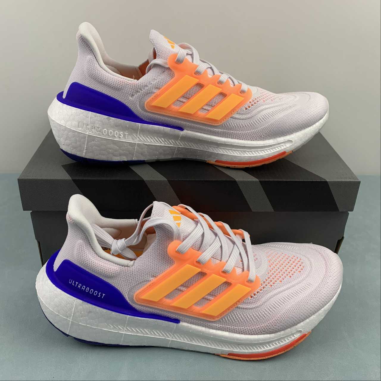 Adidas Ultraboost Light 23 - Cinza/Laranja/Roxo
