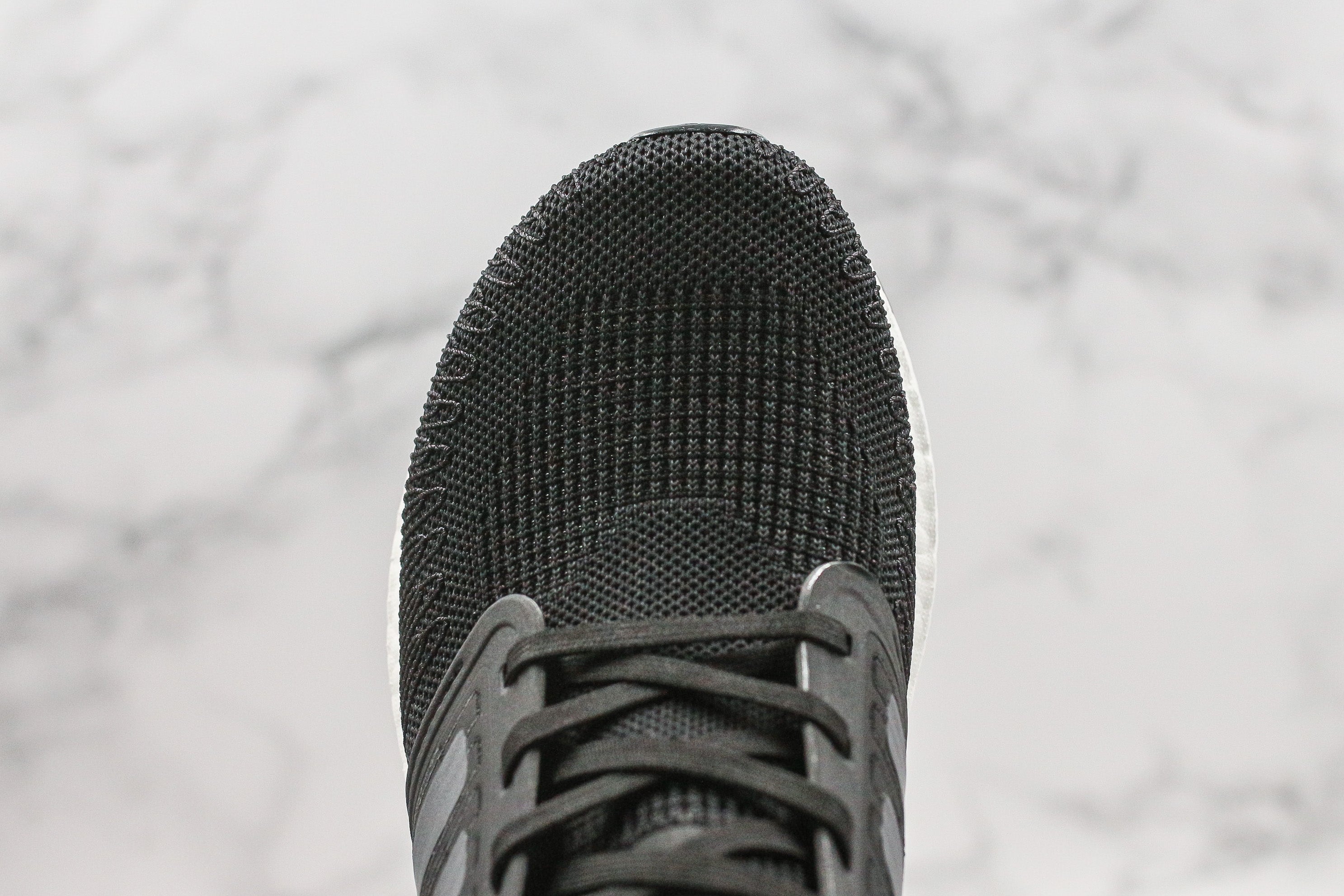 Adidas Ultraboost 20 - Preto/Cinza