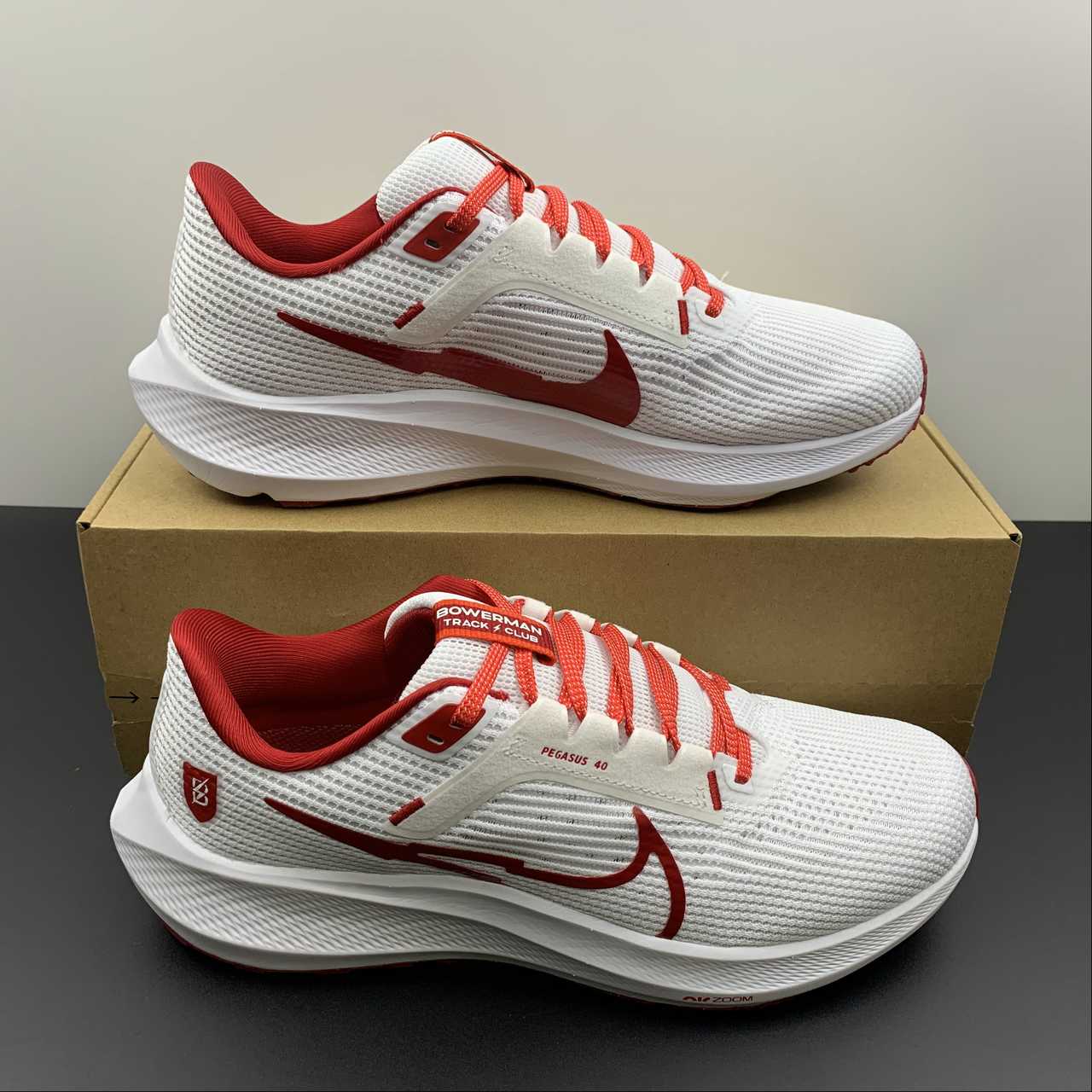 Nike Air Zoom Pegasus 40 - Branco/Marrom
