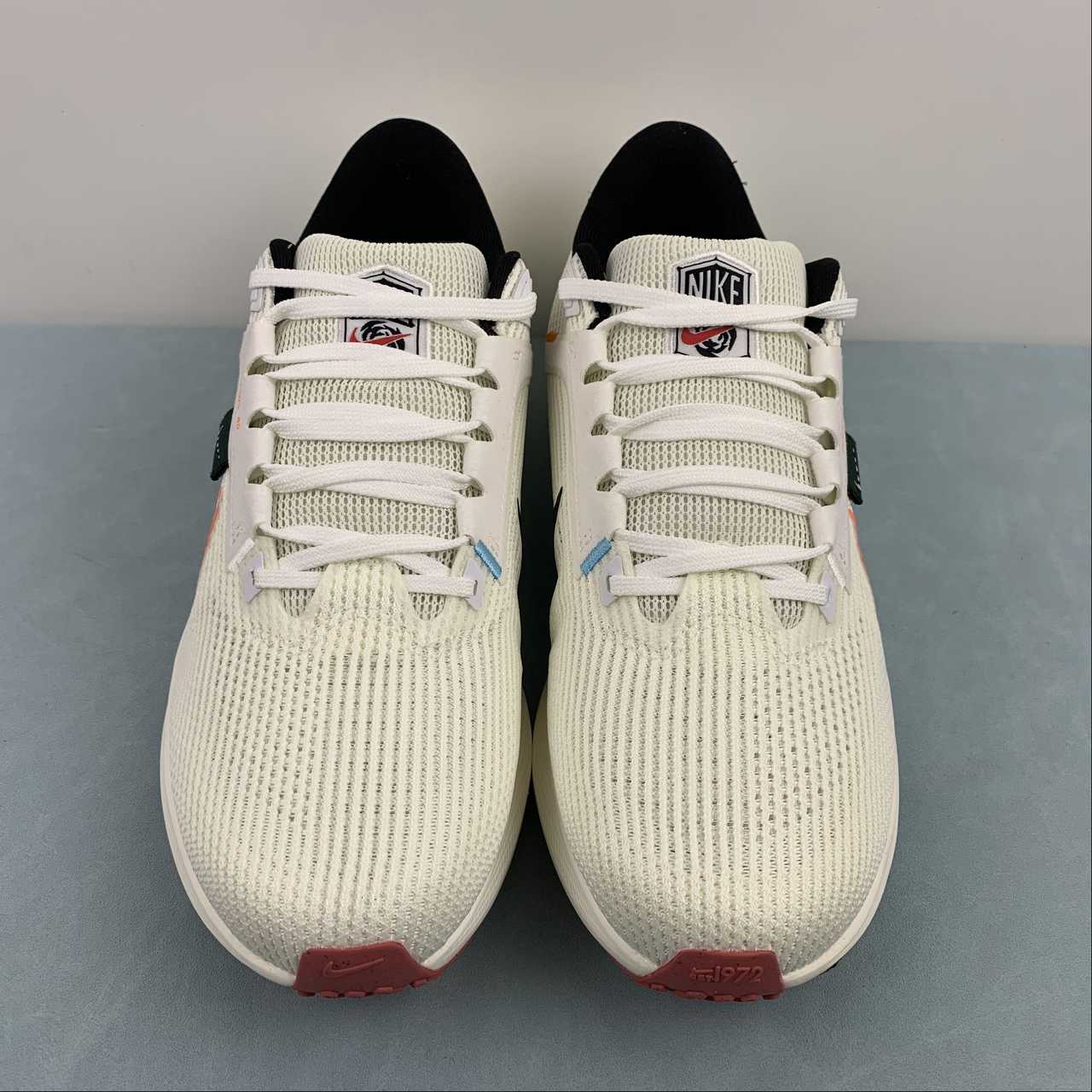 Nike Air Zoom Pegasus 40 - Branco/Preto