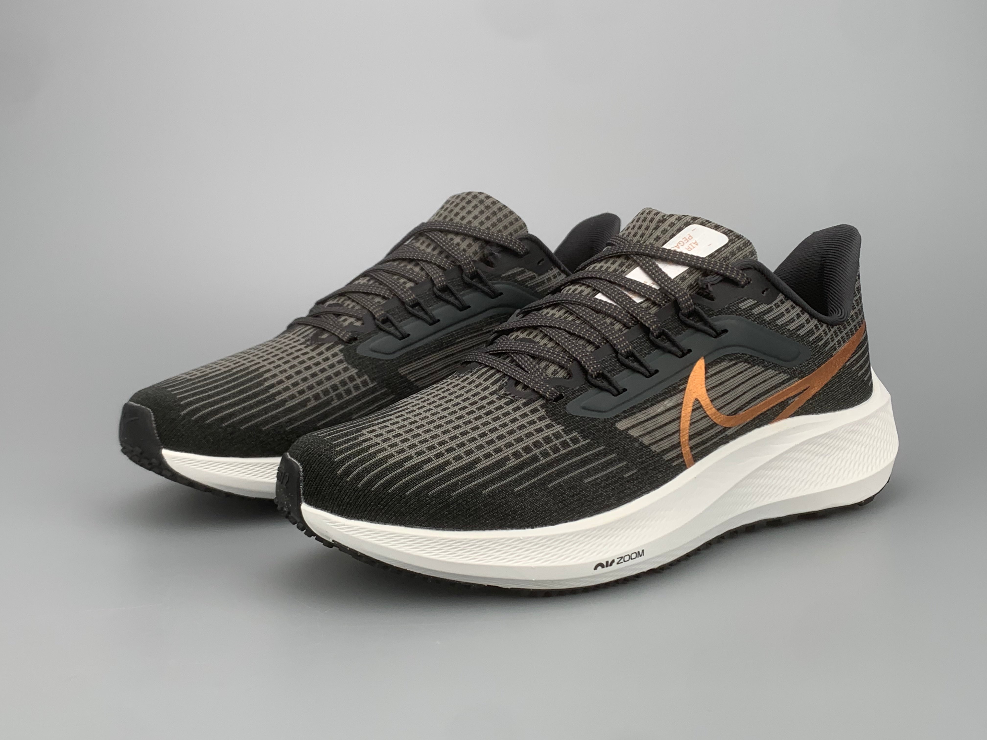 Nike Air Zoom Pegasus 39 - Cinza Escuro