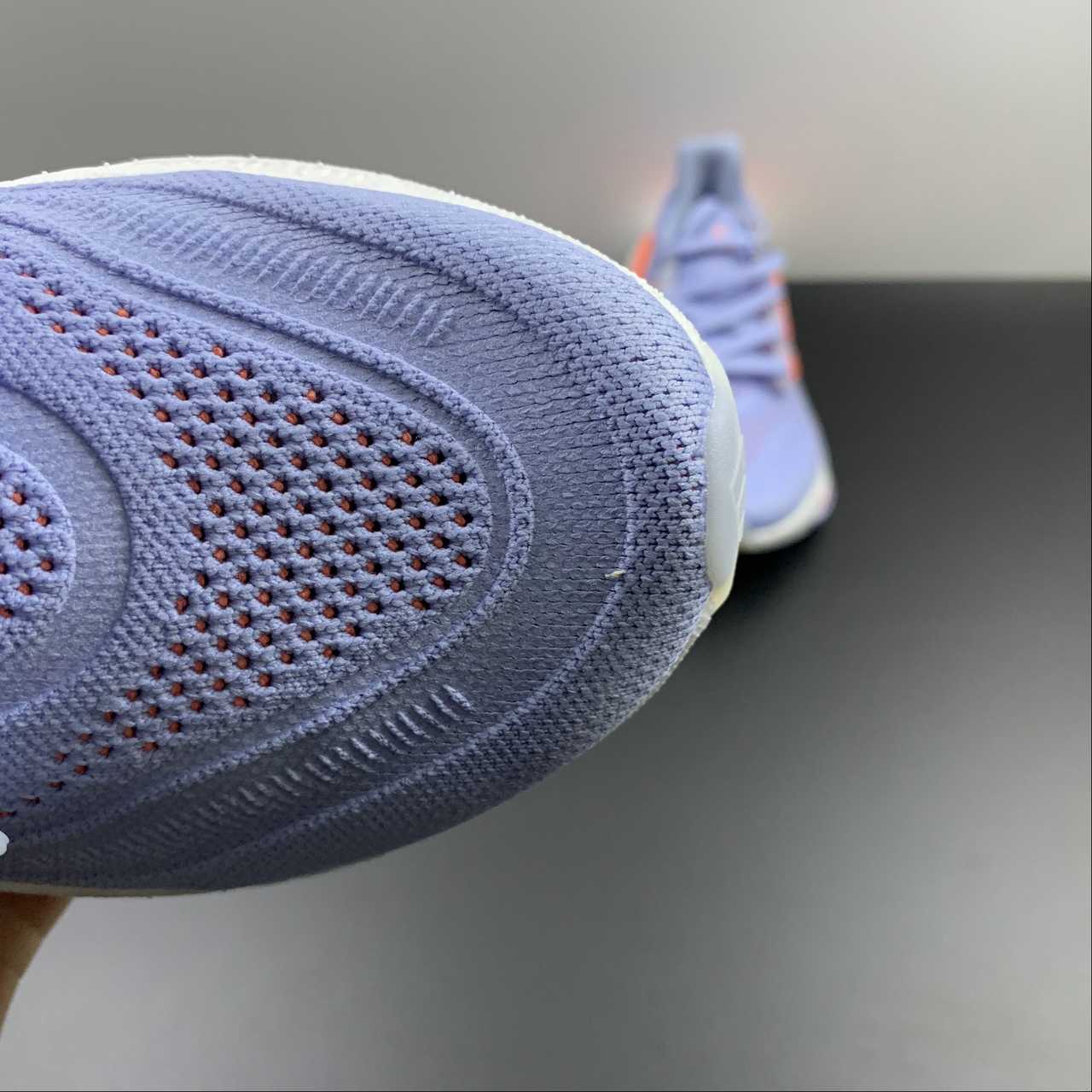 Adidas Ultraboost Light 23 - Lilás/Laranja