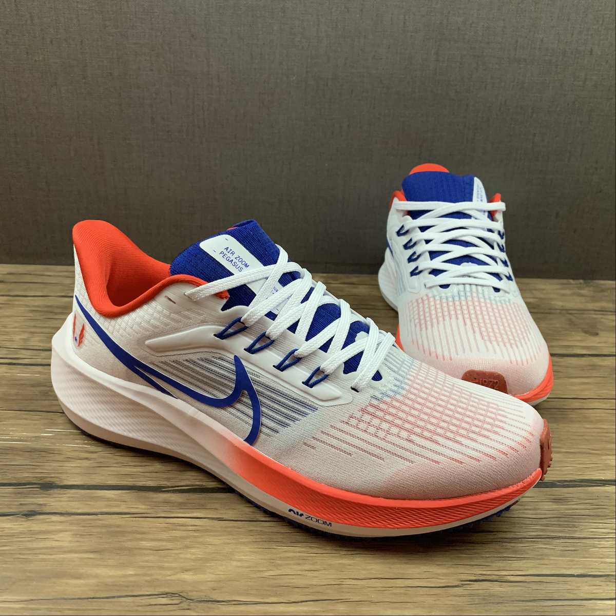 Nike Air Zoom Pegasus 39 - Branco/Laranja/Azul