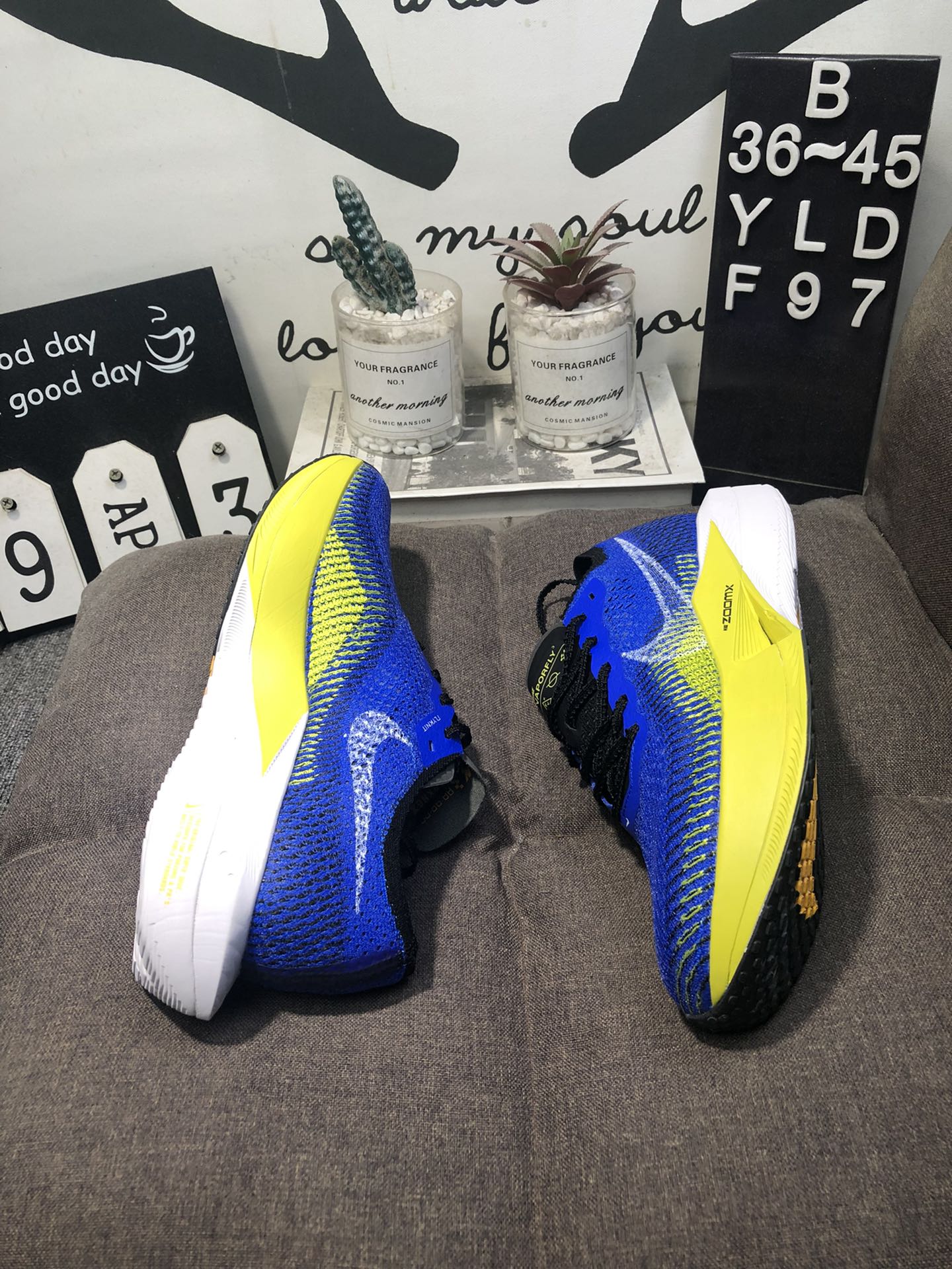 Nike Air Zoom X Vaporfly 3 - Azul/Amarelo