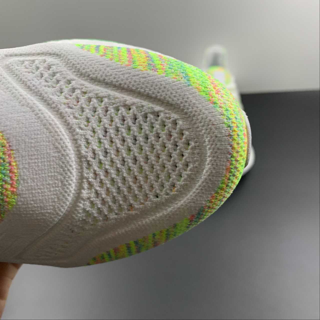 Adidas Ultraboost 22 - Branco/Verde