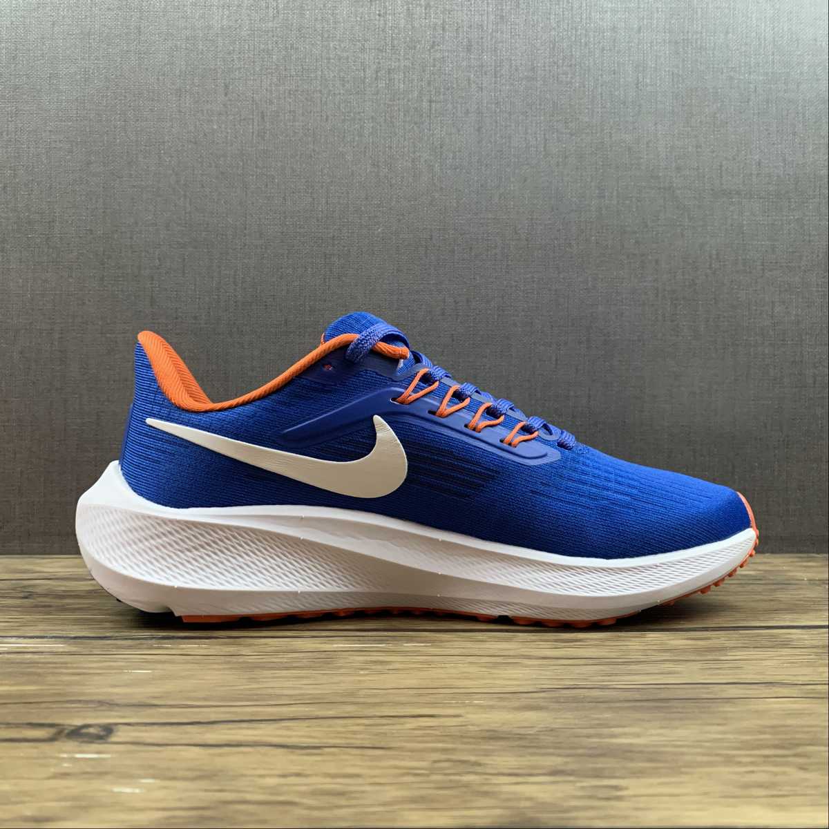 Nike Air Zoom Pegasus 39 - Azul/Laranja
