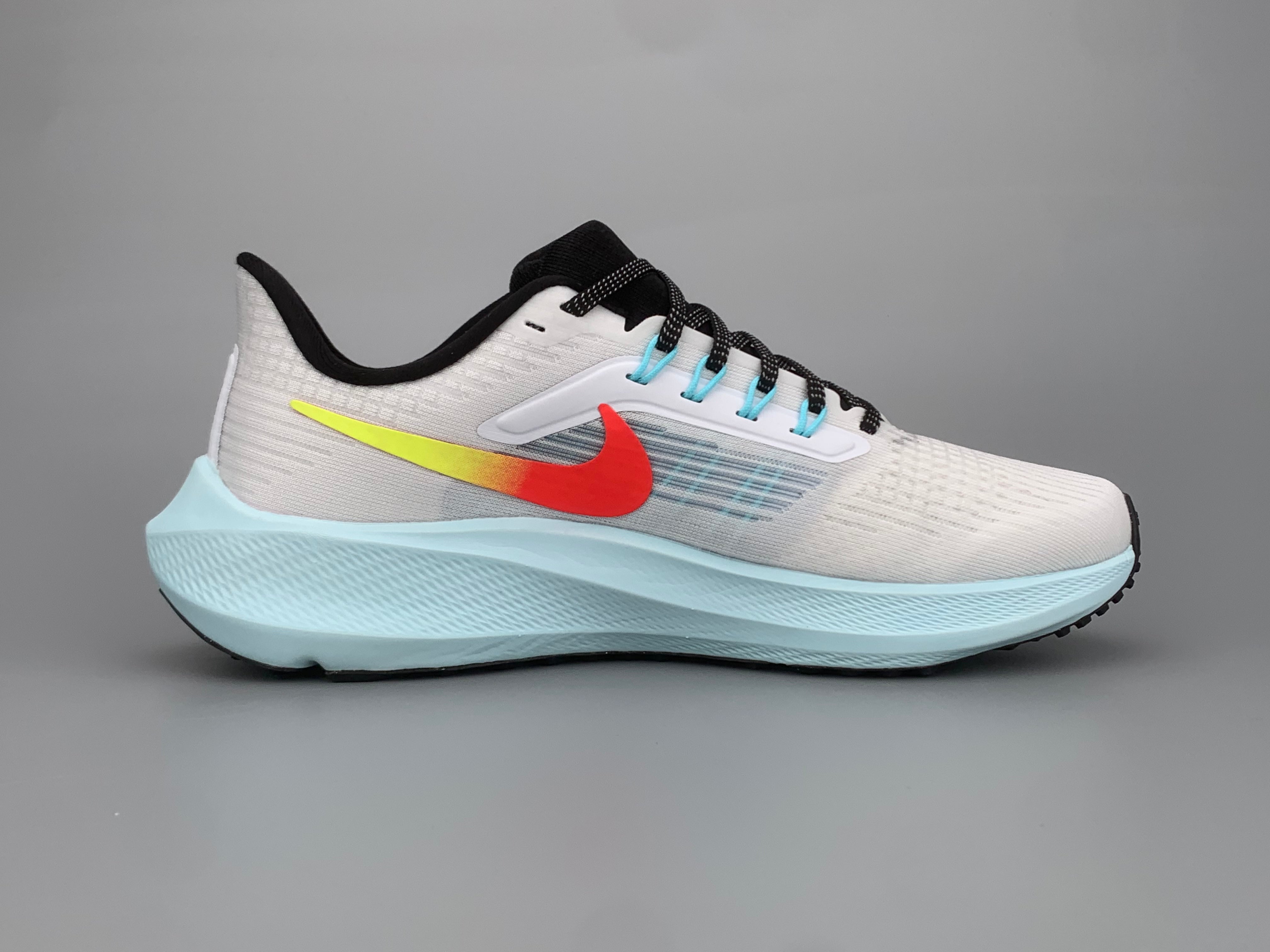 Nike Air Zoom Pegasus 39 - Branco/Azul