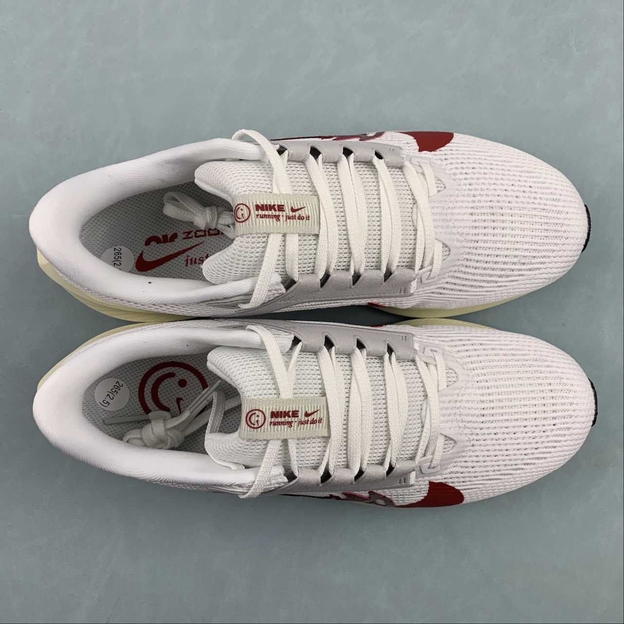 Nike Air Zoom Pegasus 40 - Branco/Vermelho