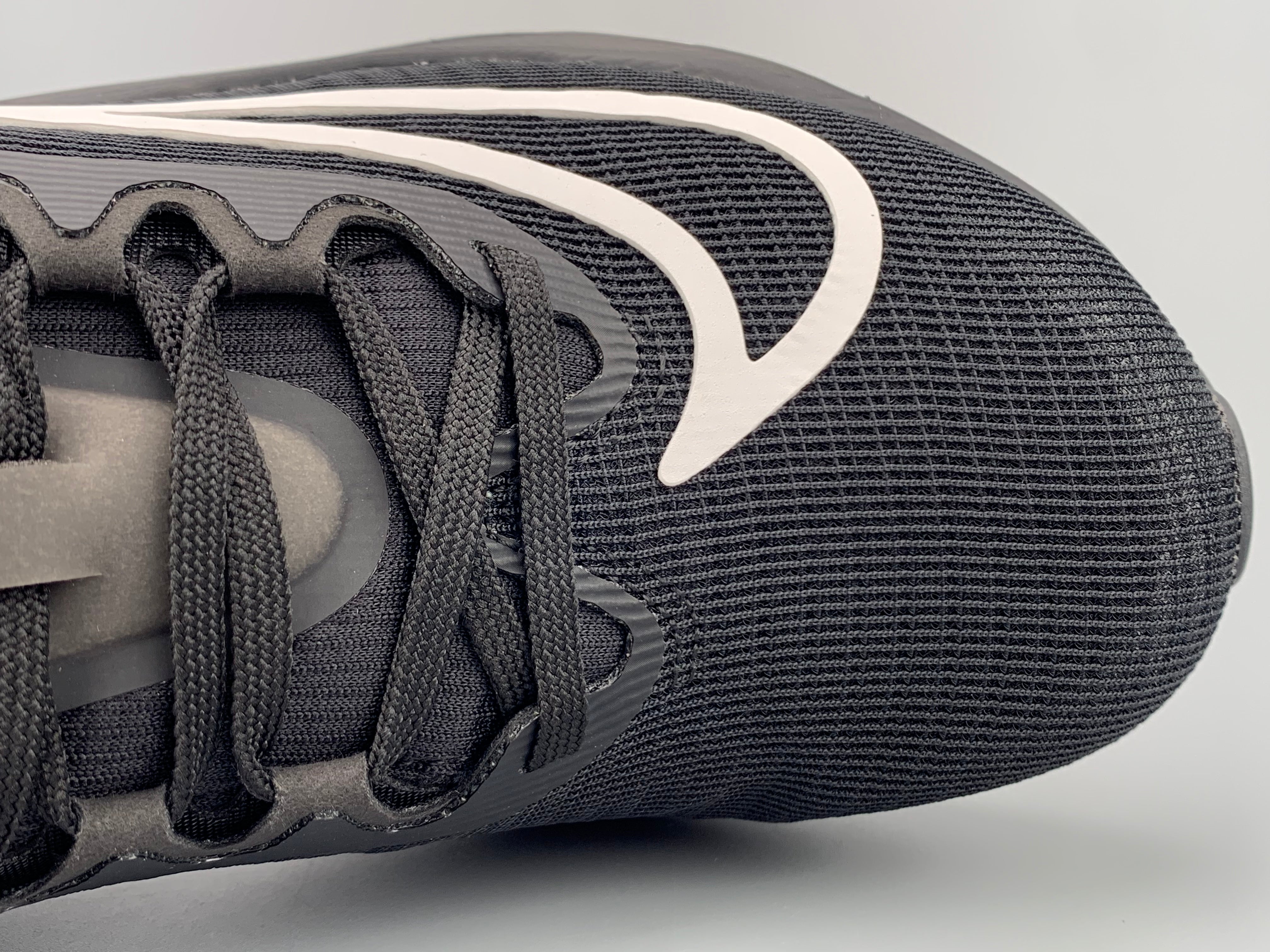 Nike Air ZoomX Fly 5 - Preto/Branco 2