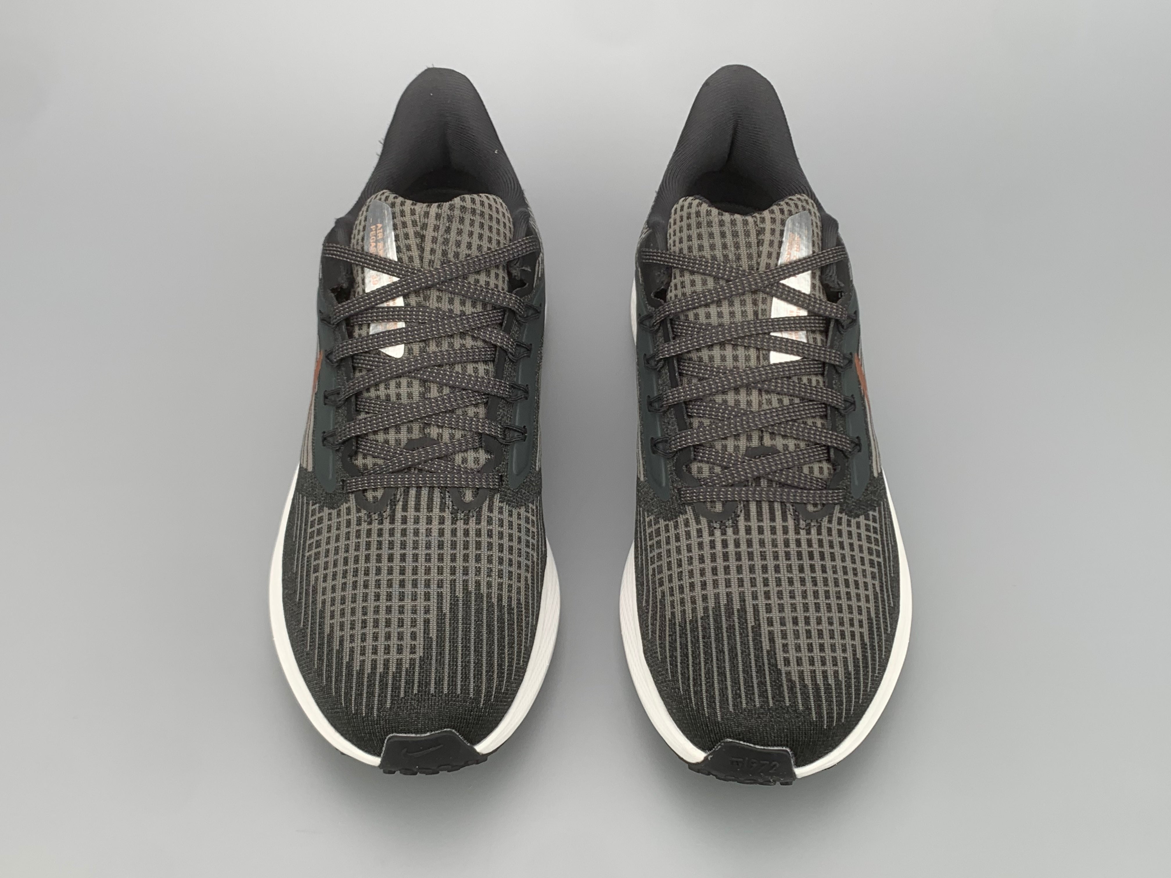 Nike Air Zoom Pegasus 39 - Cinza Escuro