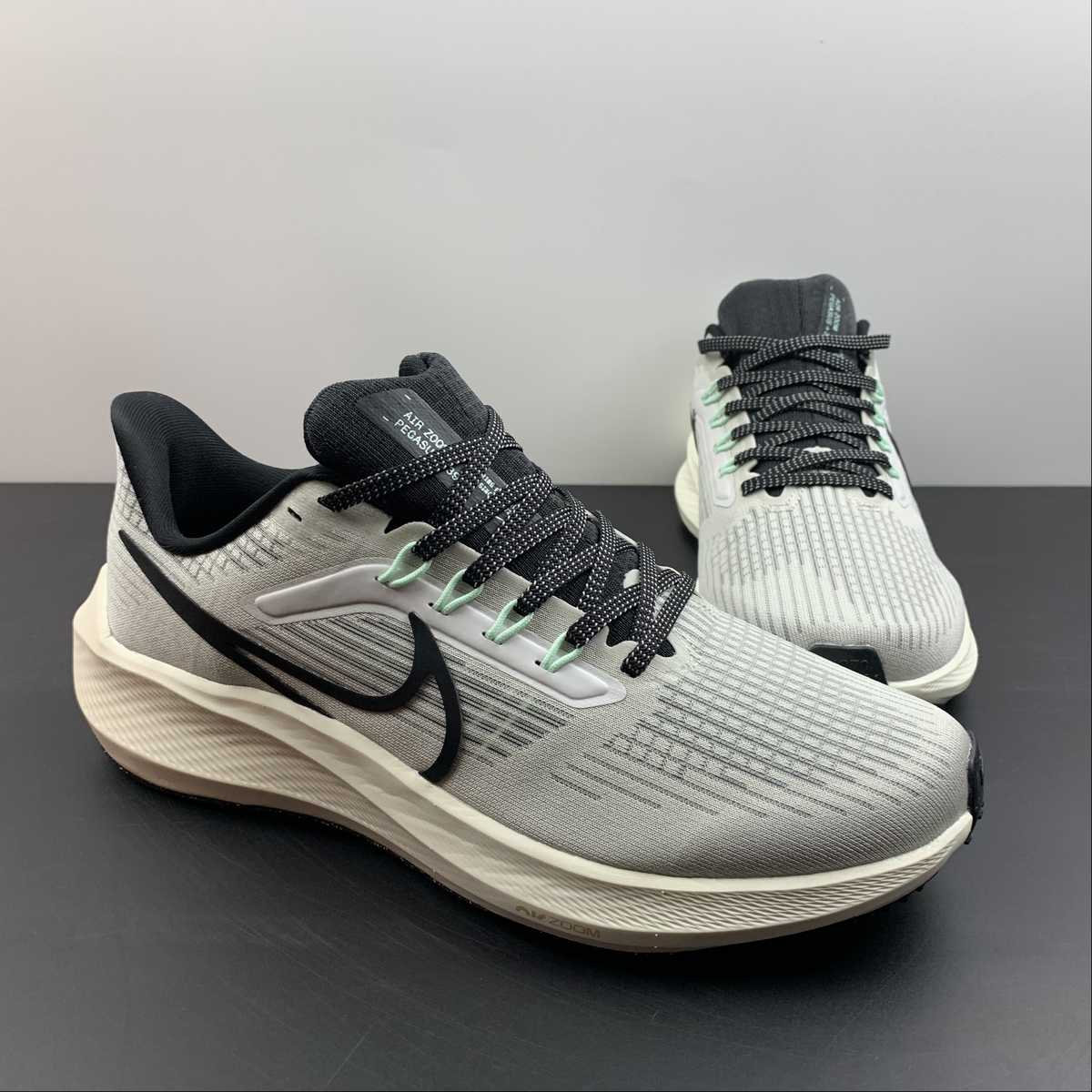 Nike Air Zoom Pegasus 39 - Cinza/Preto