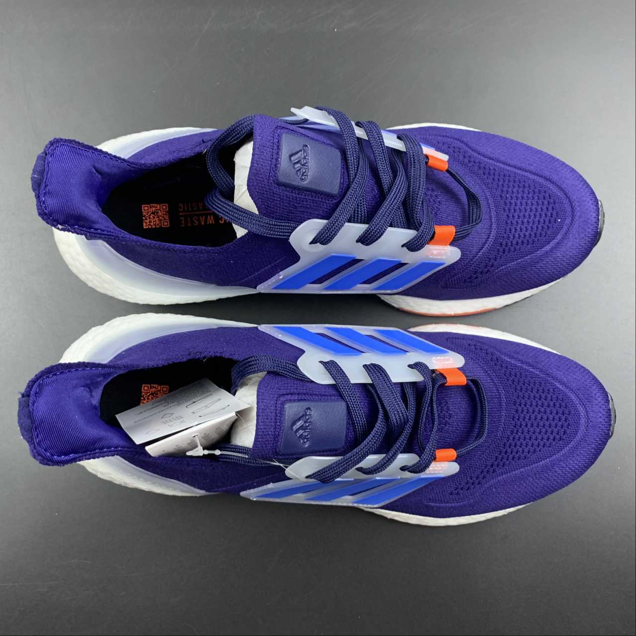 Adidas Ultraboost 22 - Roxo/Azul/Laranja