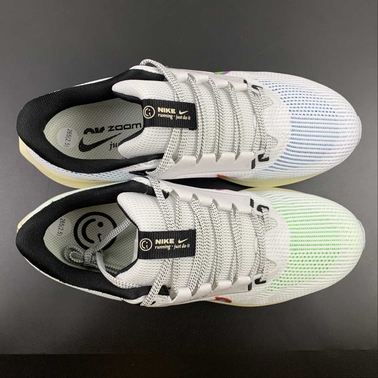 Nike Air Zoom Pegasus 40 - Cinza/Laranja/Bege