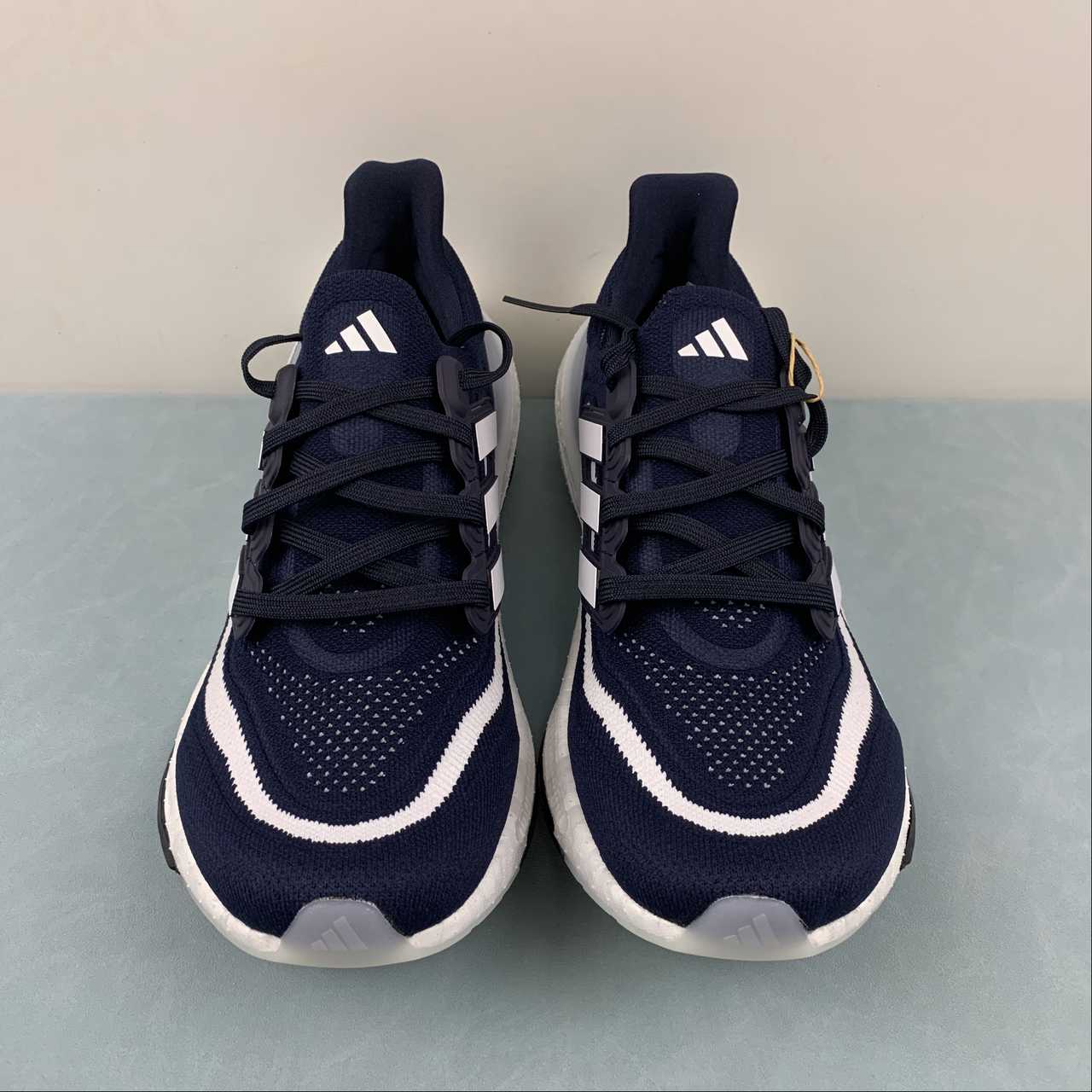 Adidas Ultraboost Light 23 - Azul Marinho/Branco