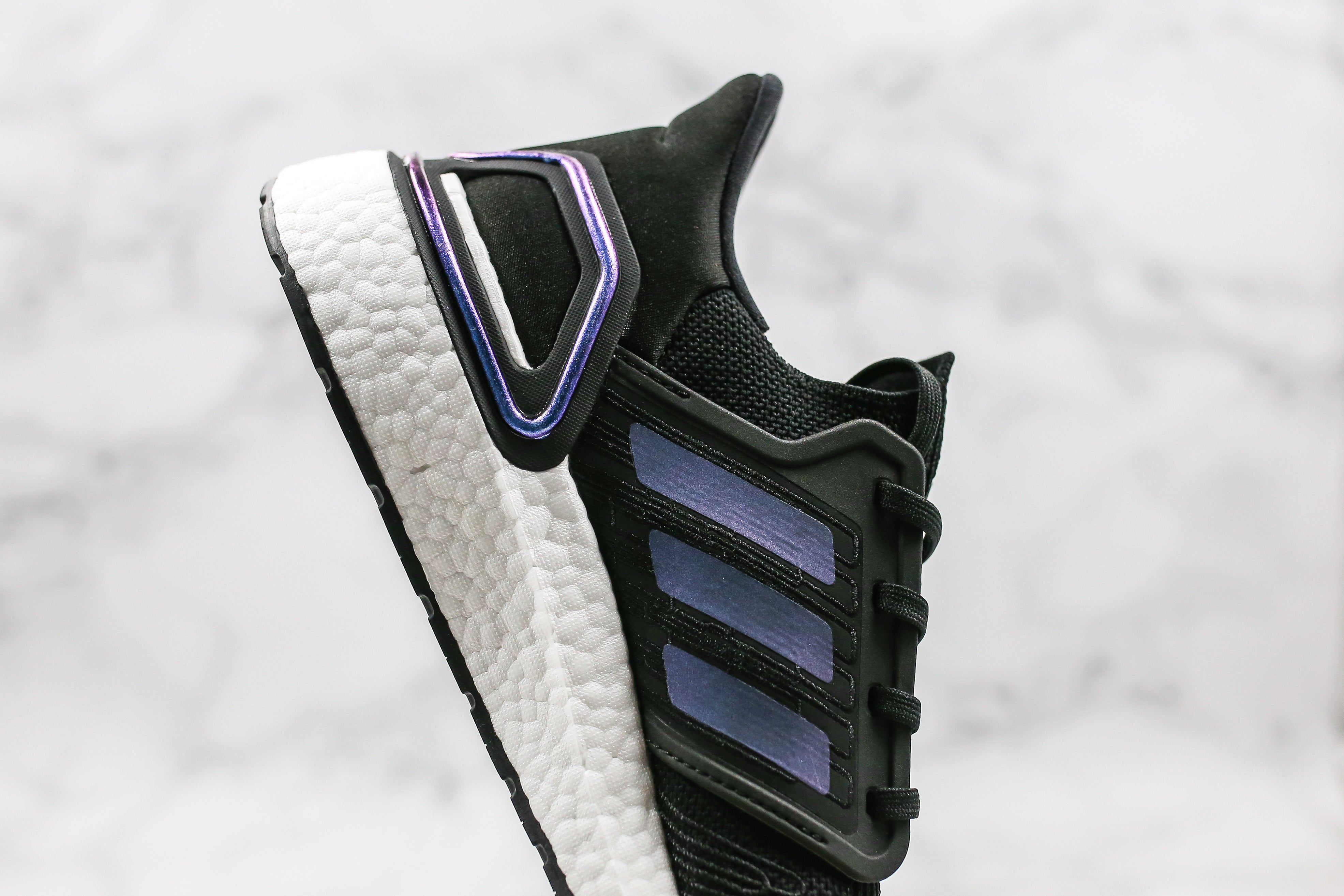 Adidas Ultraboost 20 - Preto/Roxo