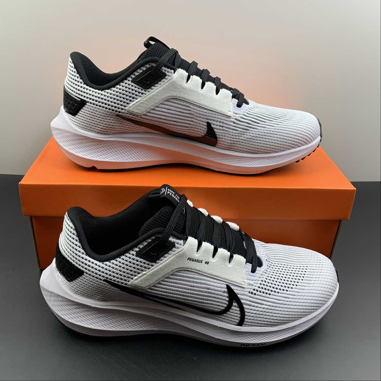 Nike Air Zoom Pegasus 40 - Cinza/Preto