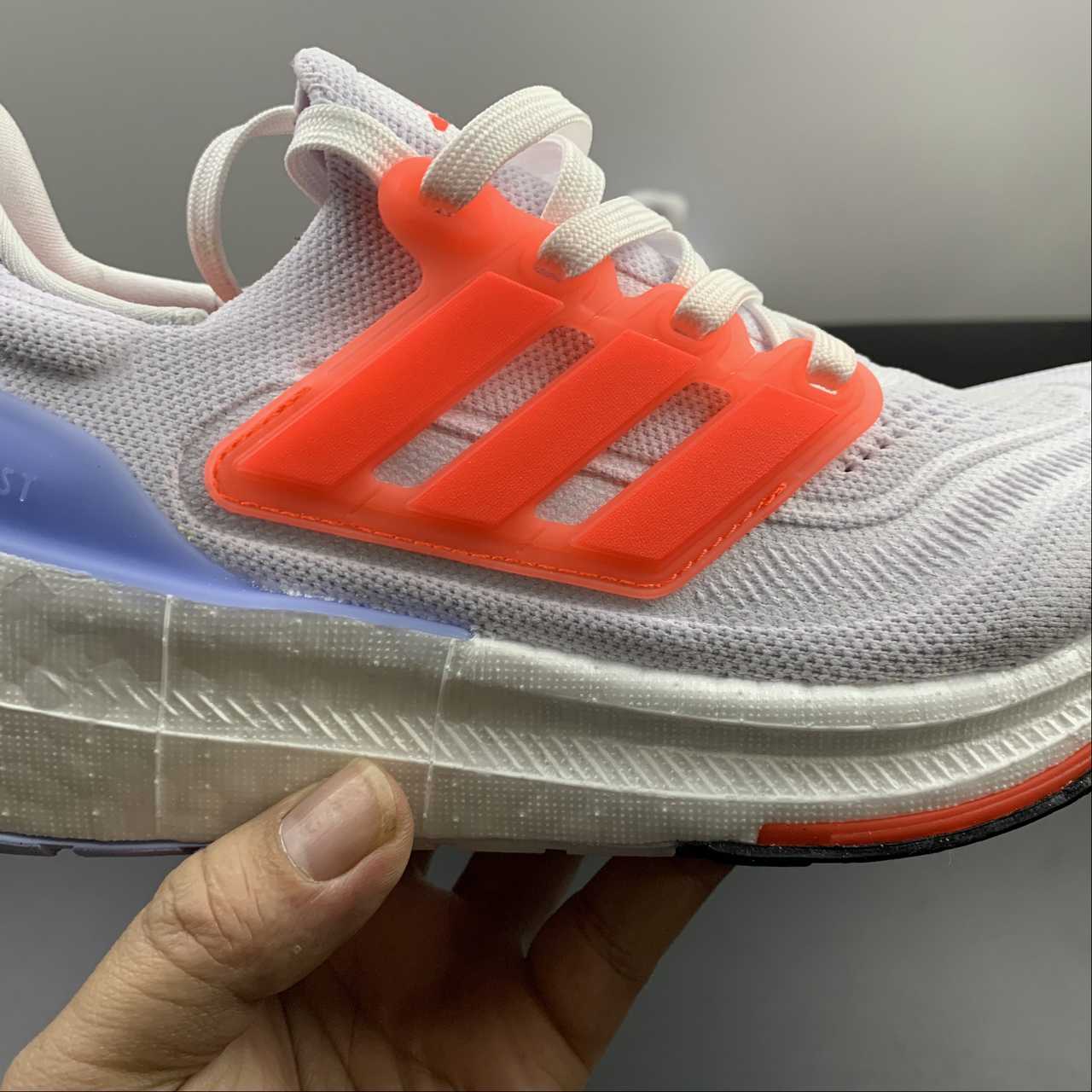 Adidas Ultraboost Light 23 - Cinza/Lilás