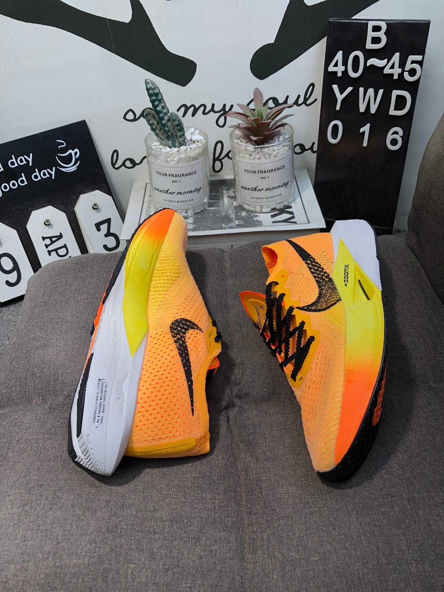 Nike Air Zoom X Vaporfly 3 - Laranja