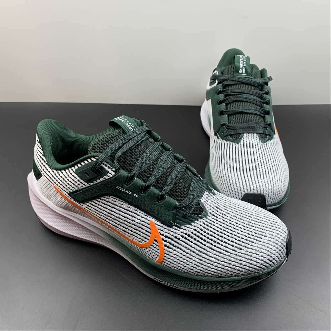 Nike Air Zoom Pegasus 40 - Cinza/Laranja