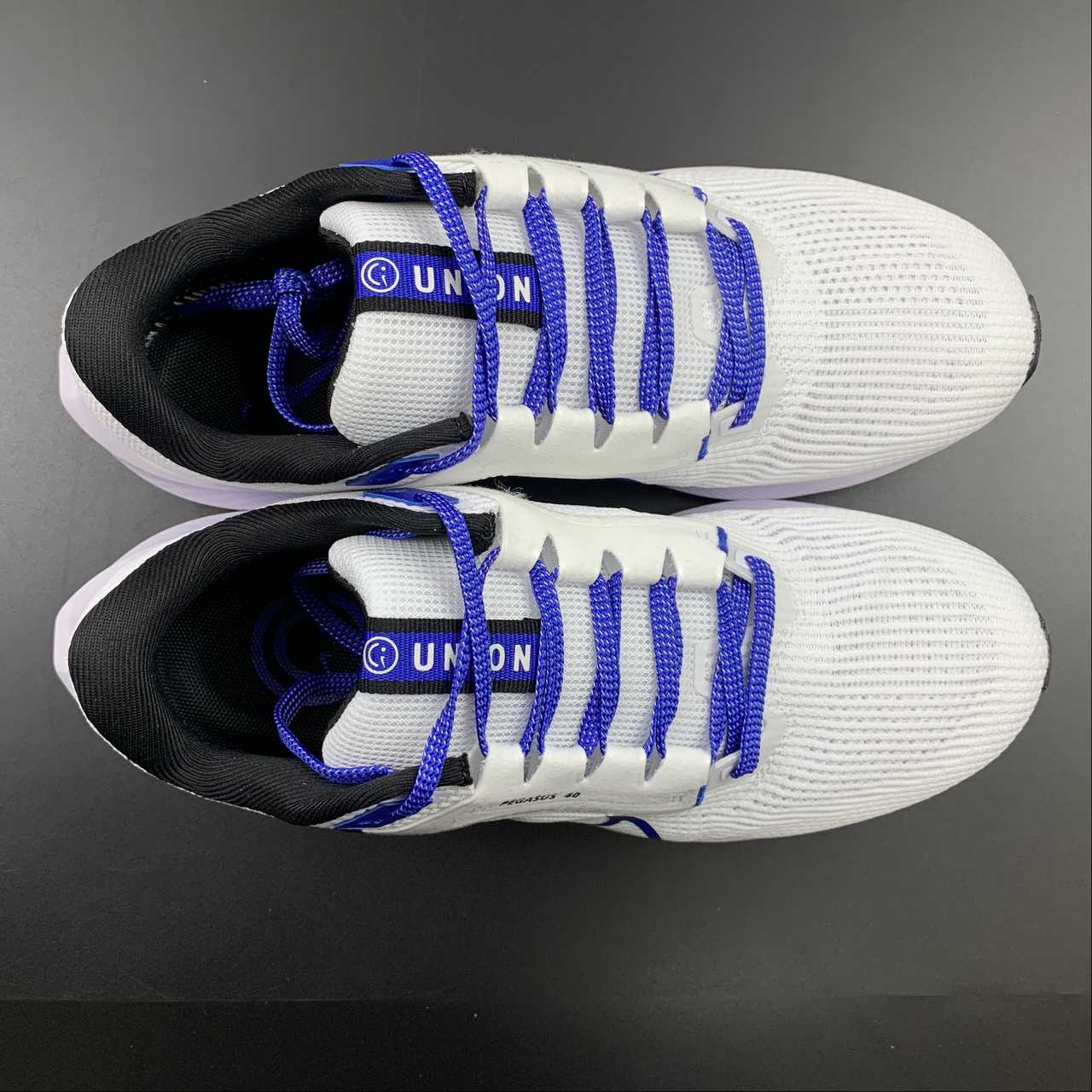 Nike Air Zoom Pegasus 40 - Branco/Azul