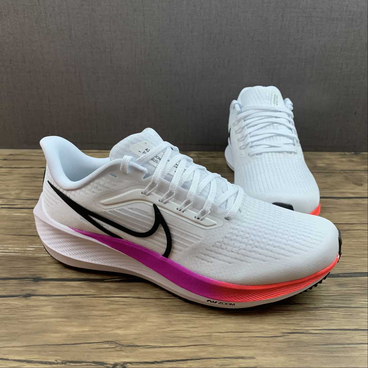 Nike Air Zoom Pegasus 39 - Branco/Rosa/Azul