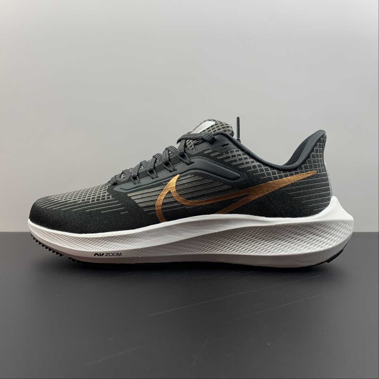 Nike Air Zoom Pegasus 39 - Cinza Escuro