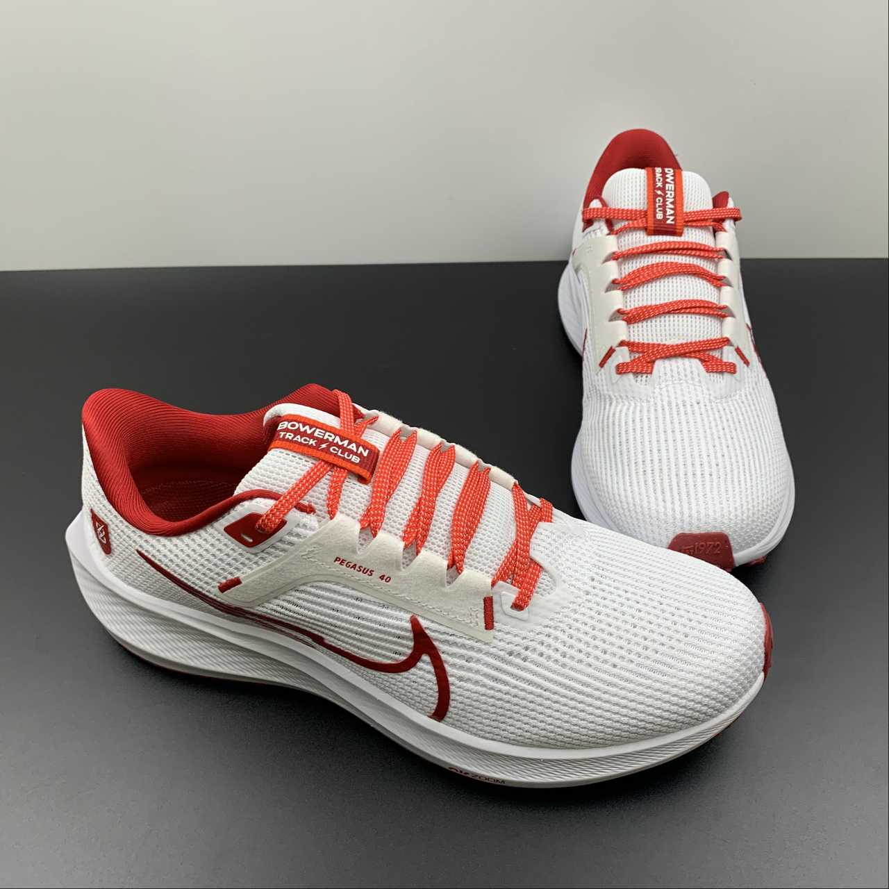 Nike Air Zoom Pegasus 40 - Branco/Marrom