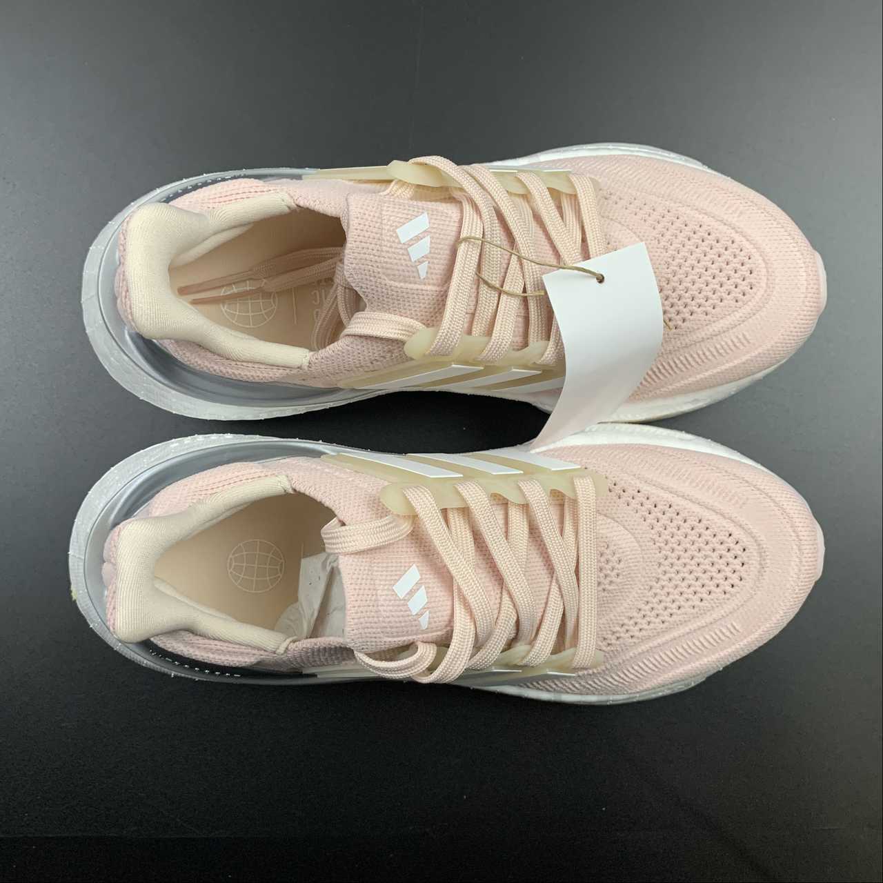 Adidas Ultraboost Light 23 - Rose
