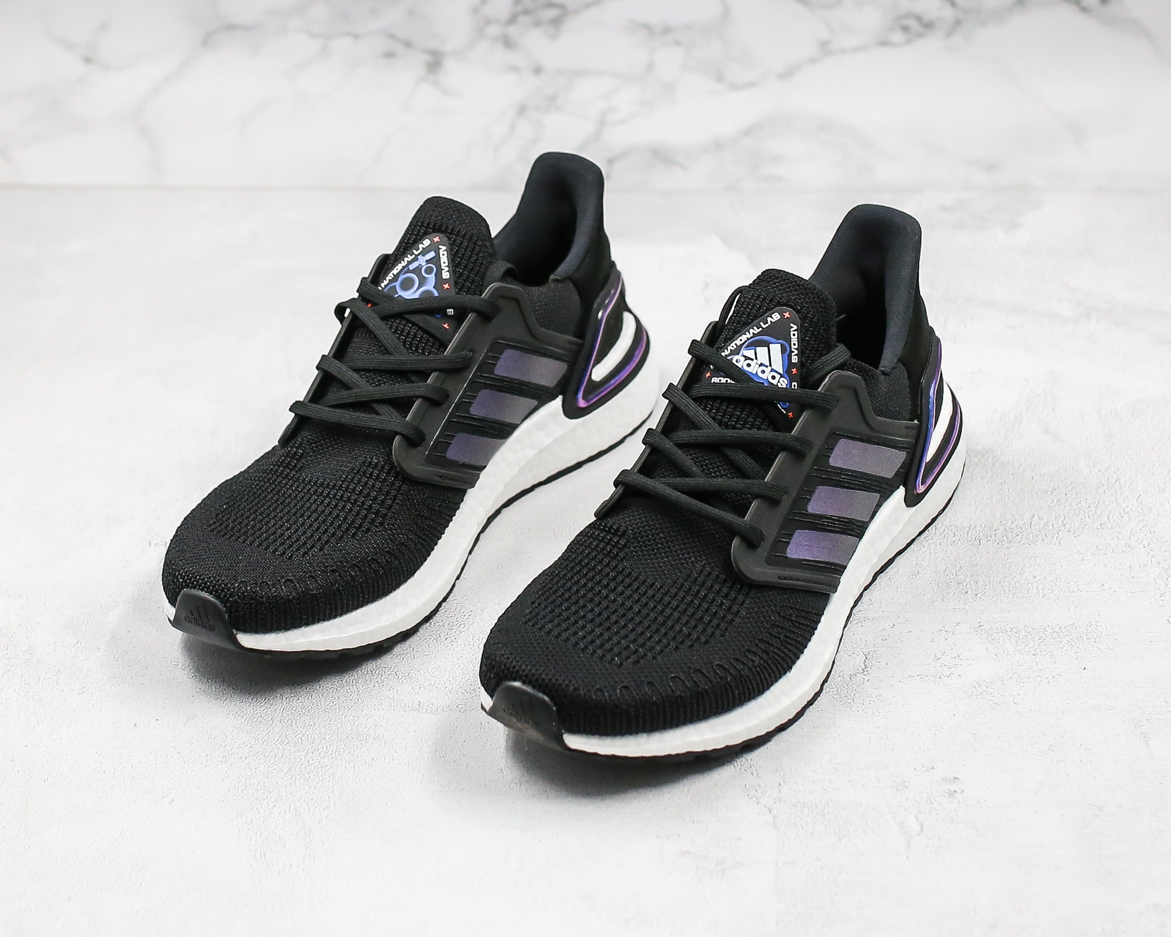 Adidas Ultraboost 20 - Preto/Roxo