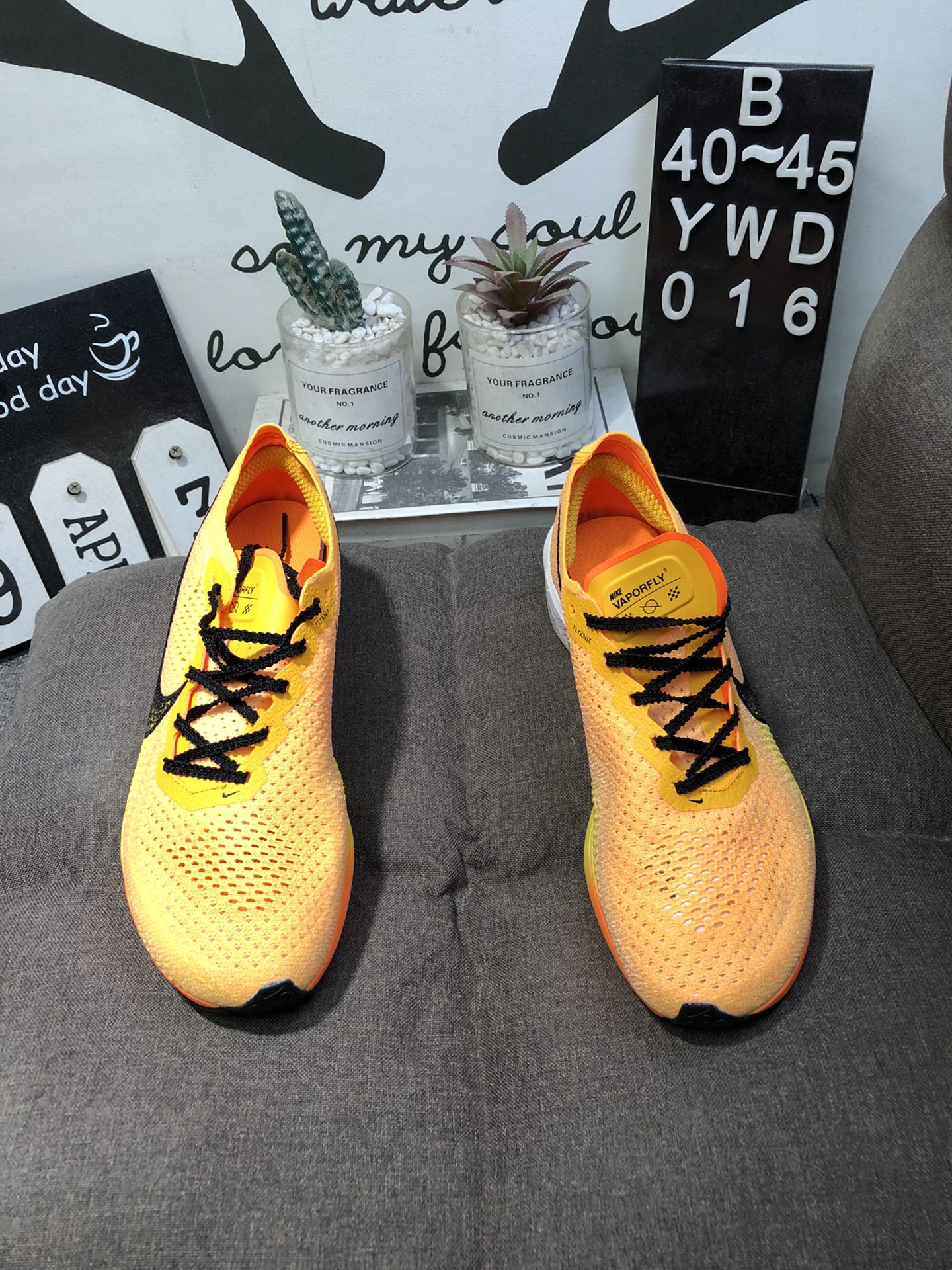 Nike Air Zoom X Vaporfly 3 - Laranja