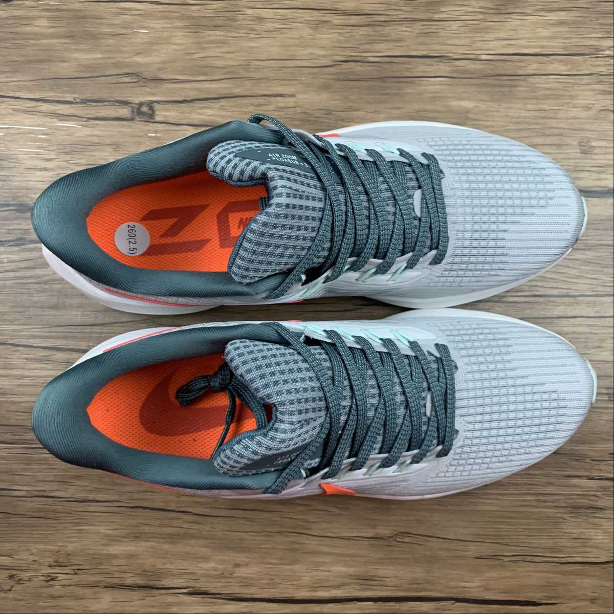 Nike Air Zoom Pegasus 39 - Cinza/Laranja