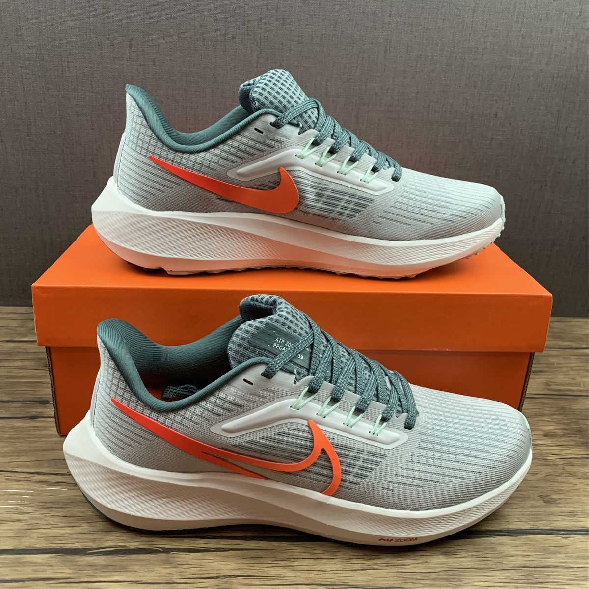 Nike Air Zoom Pegasus 39 - Cinza/Laranja