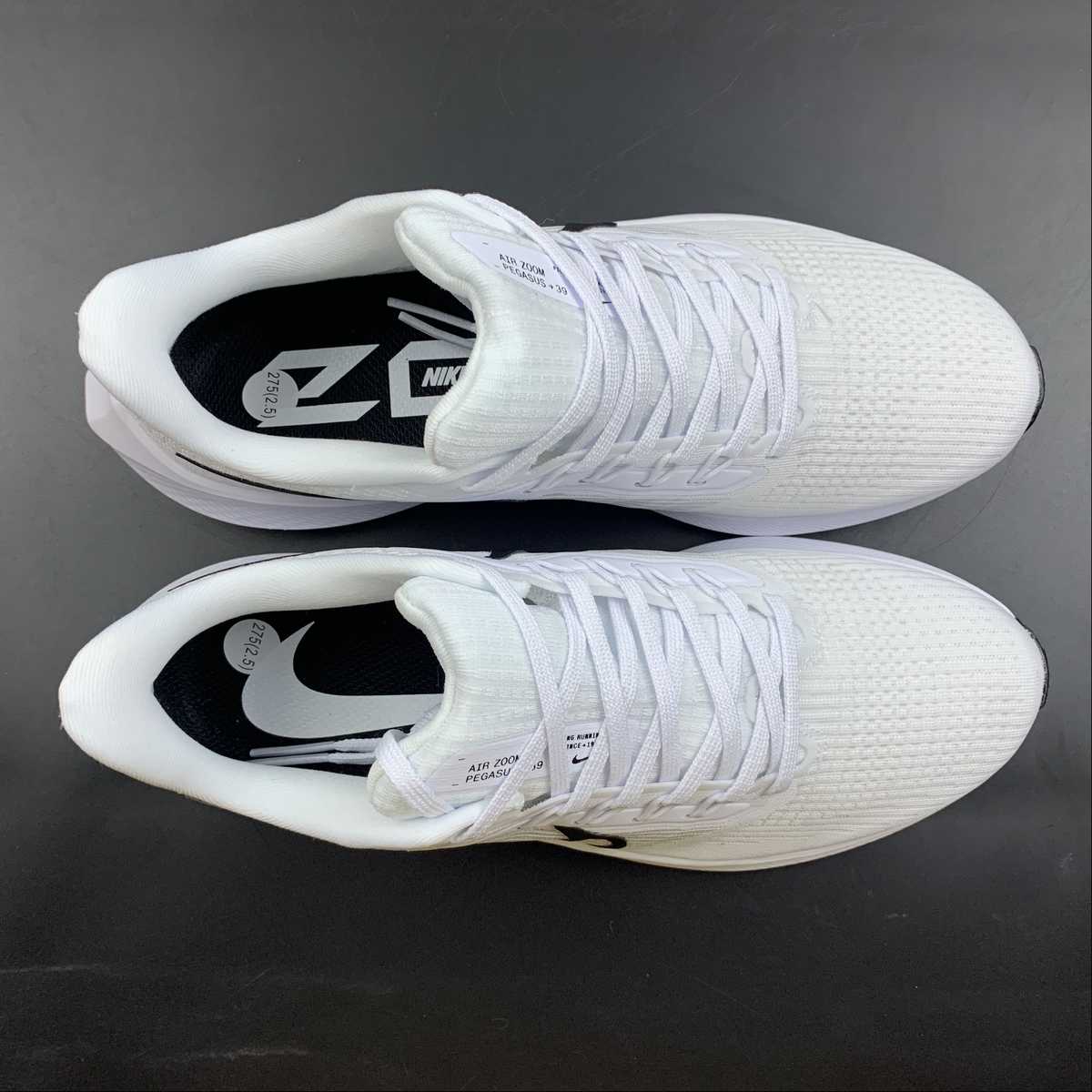 Nike Air Zoom Pegasus 39 - Branco/Preto