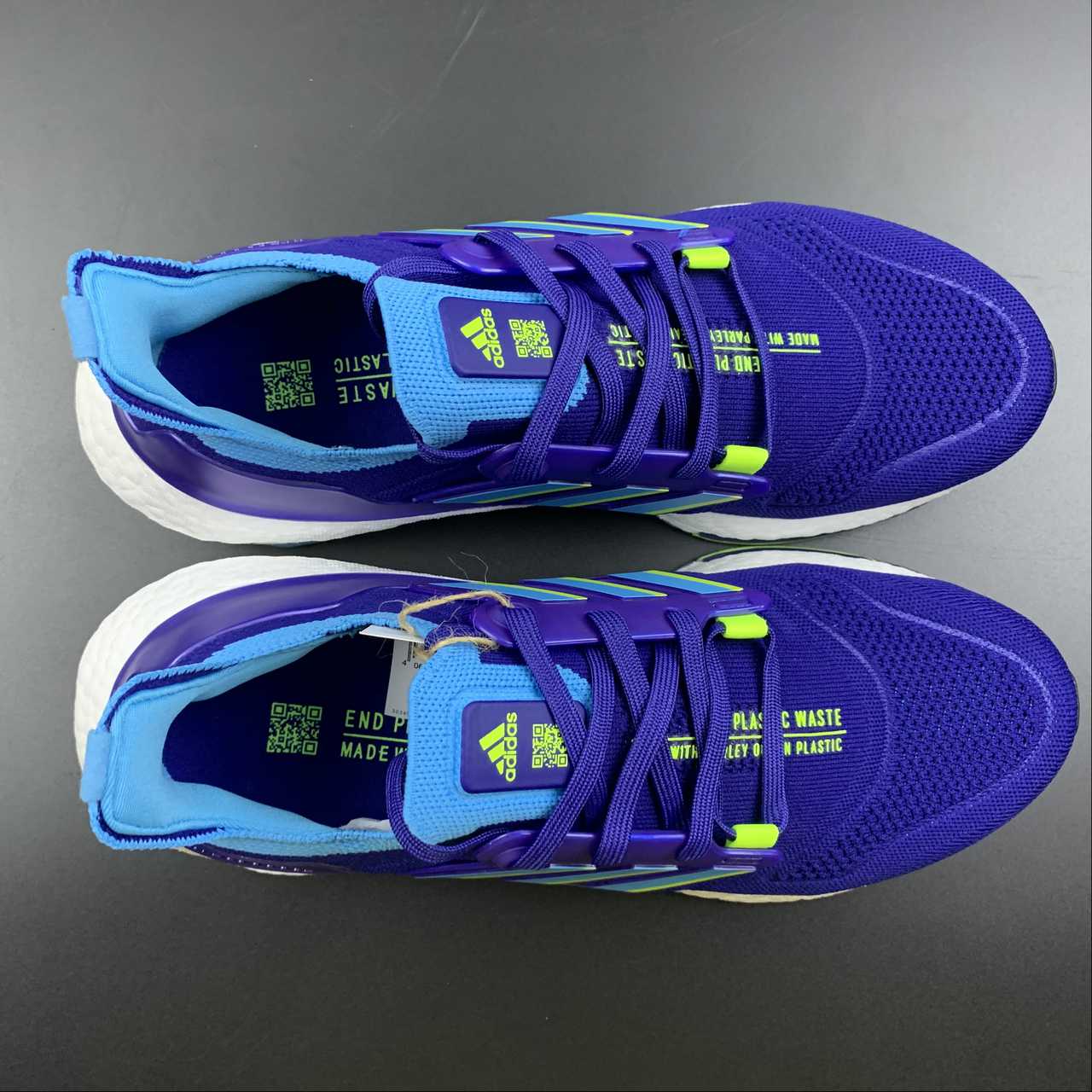Adidas Ultraboost 22 - Roxo/Azul