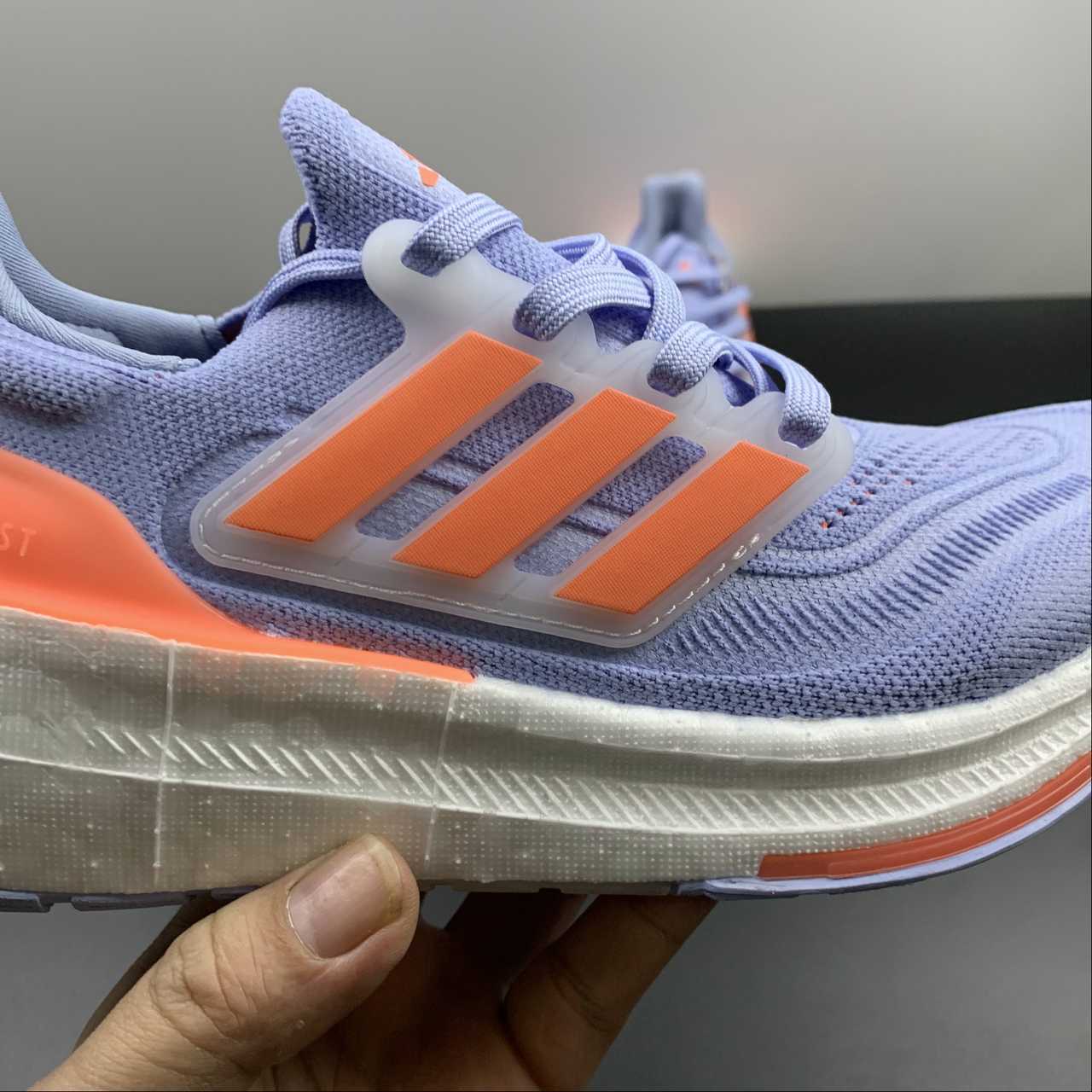 Adidas Ultraboost Light 23 - Lilás/Laranja
