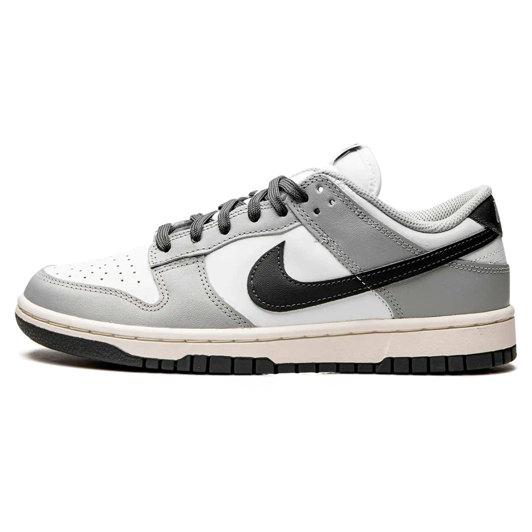 Tênis Nike Dunk Low Feminino "Light Smoke Grey" Cinza