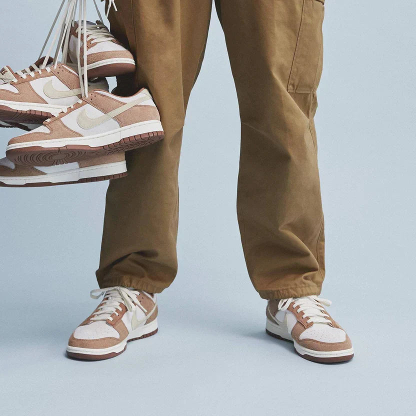 Tênis Nike Dunk Low Masculino "Medium Curry" Marrom